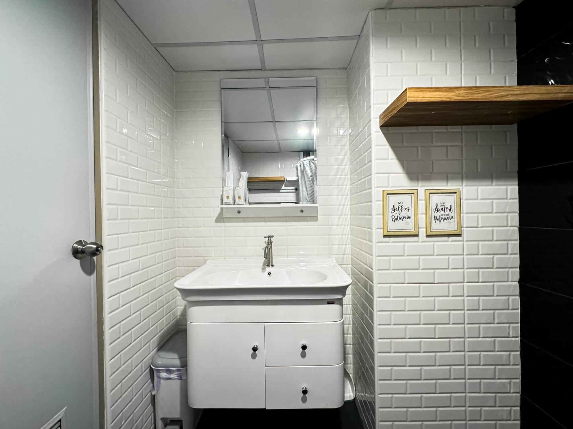 Apartment Mountain View Located In Nimman Road Chiang Mai