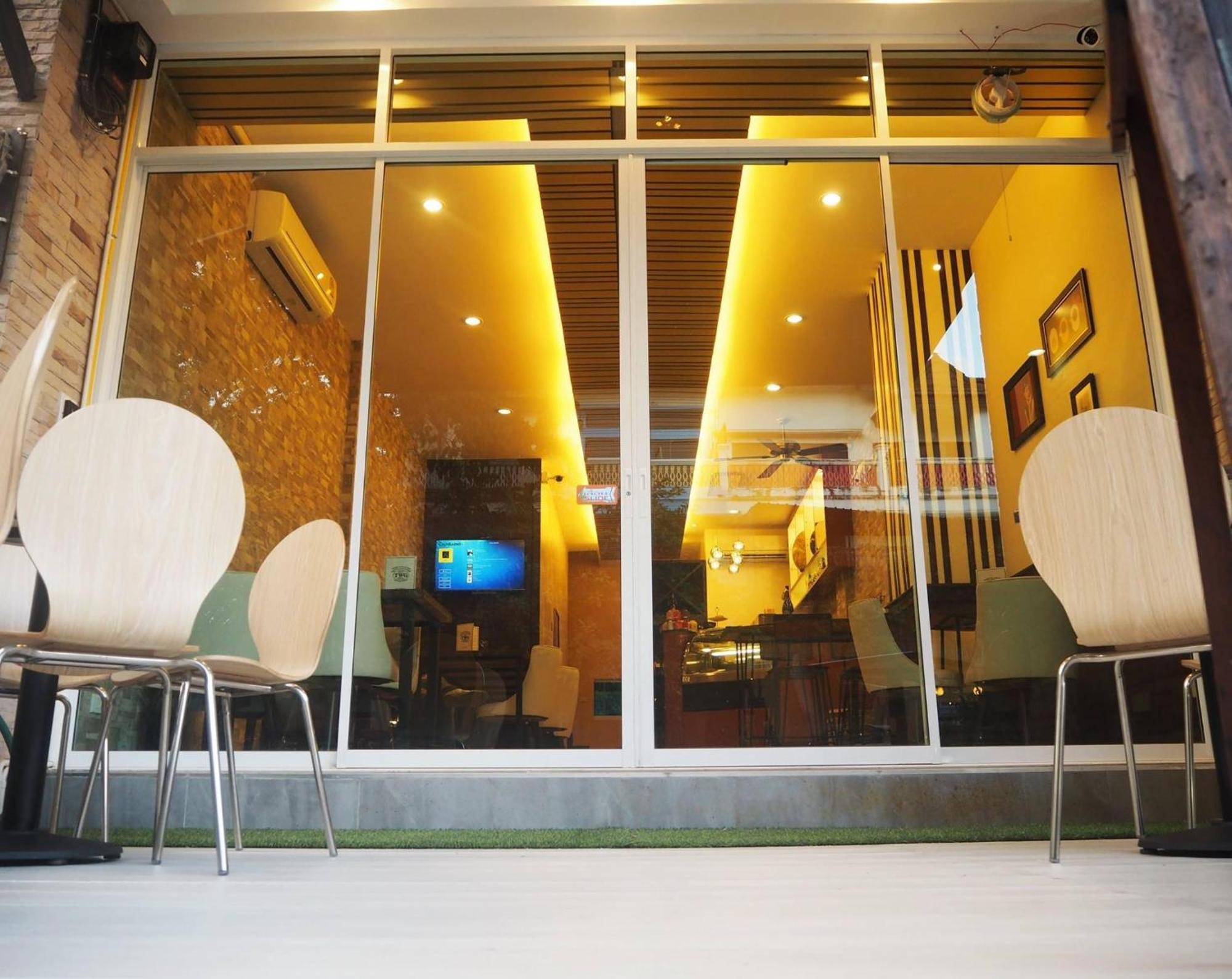 Holiday home Eggcolony Cafe House Nimman Chiang Mai
