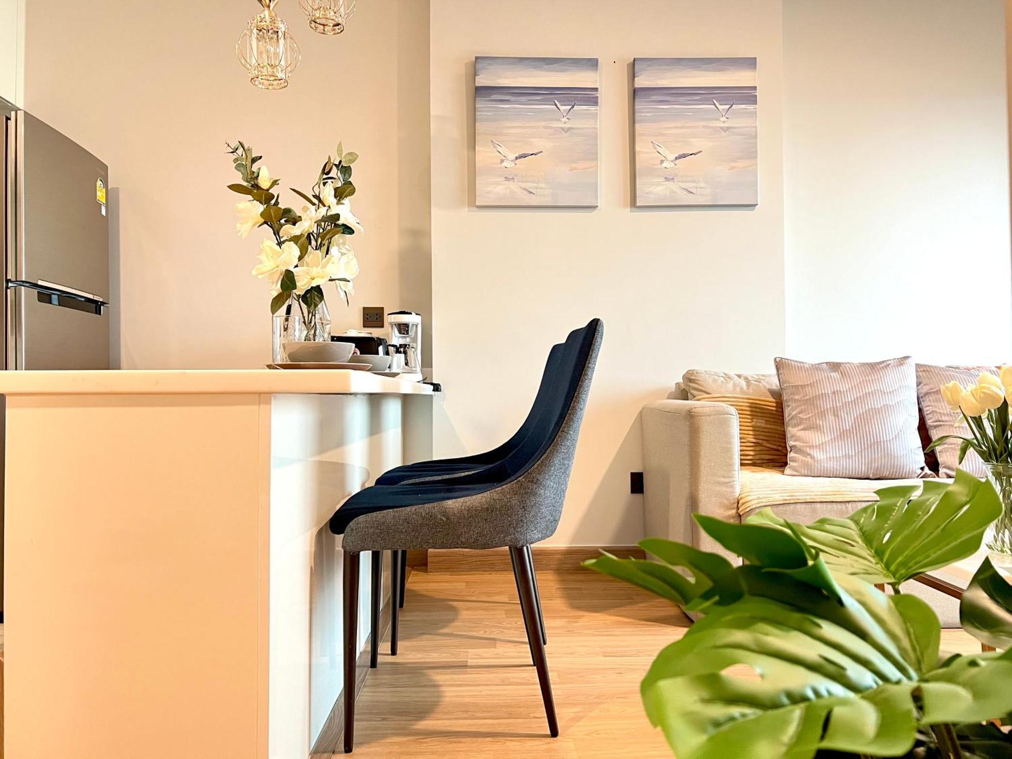 Astra Sky River Apartment *