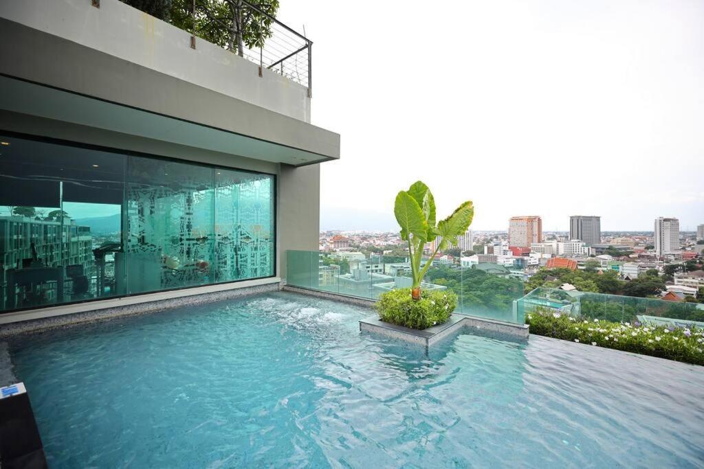 Apartment Luxury In Down Town Chiang Mai