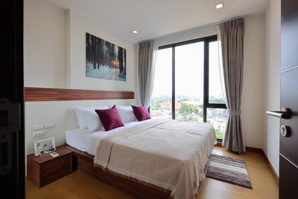 Luxury In Down Town Apartment *