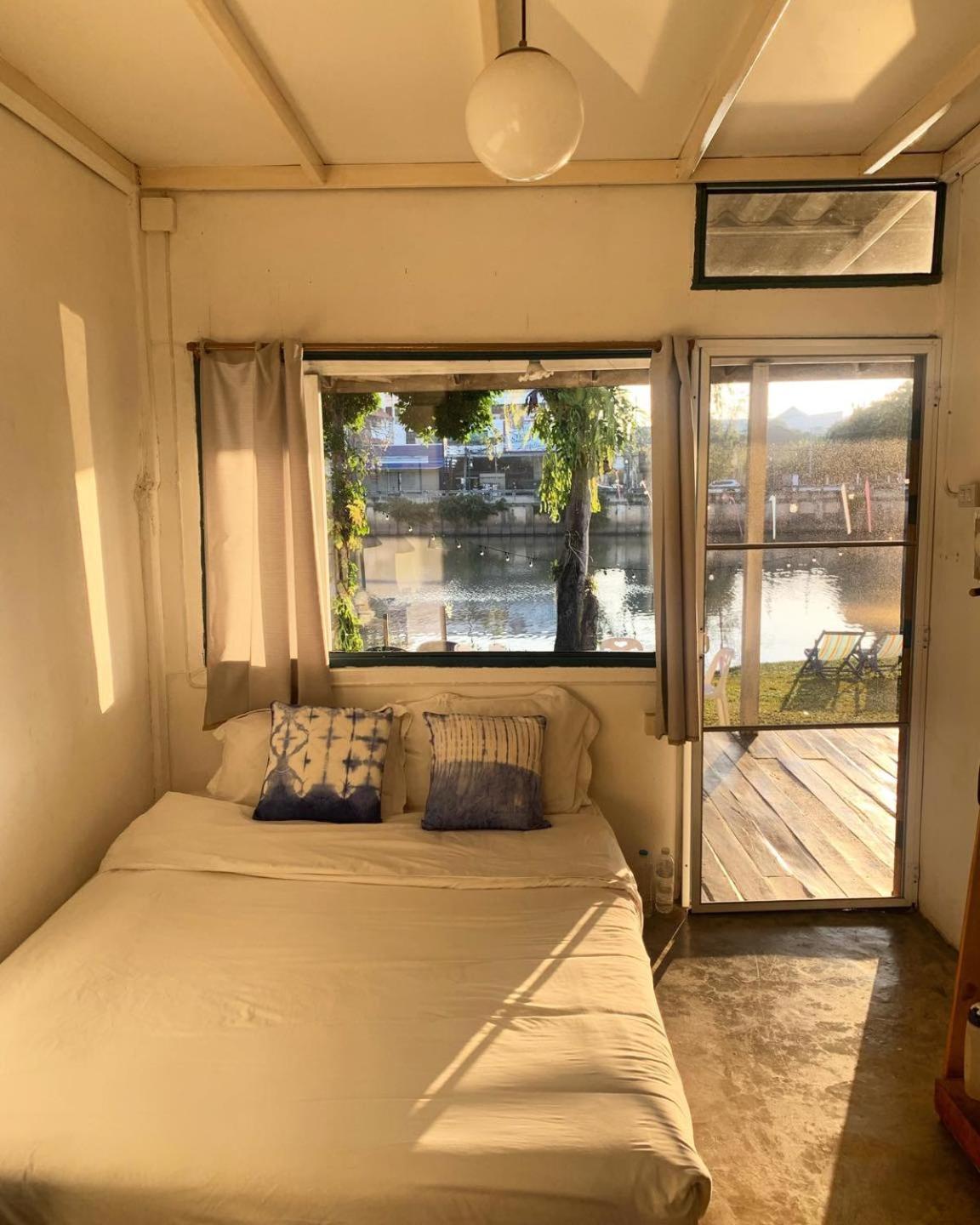 Ban Narai River Bed & Breakfast 2*