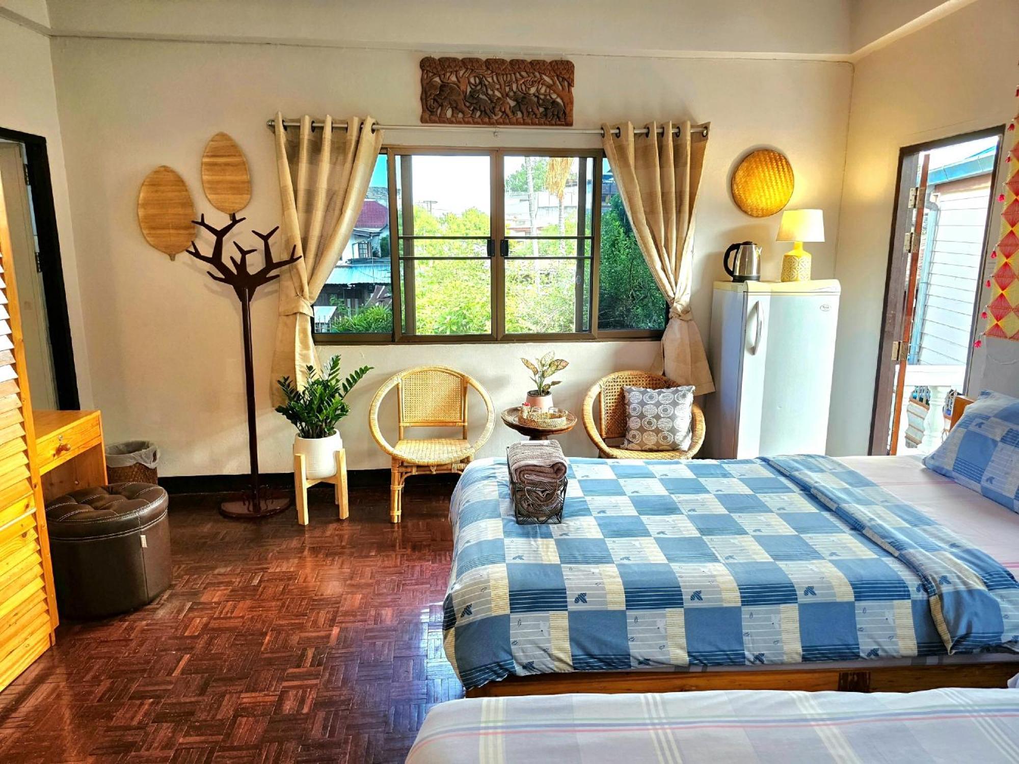 Bed And Terrace 3*