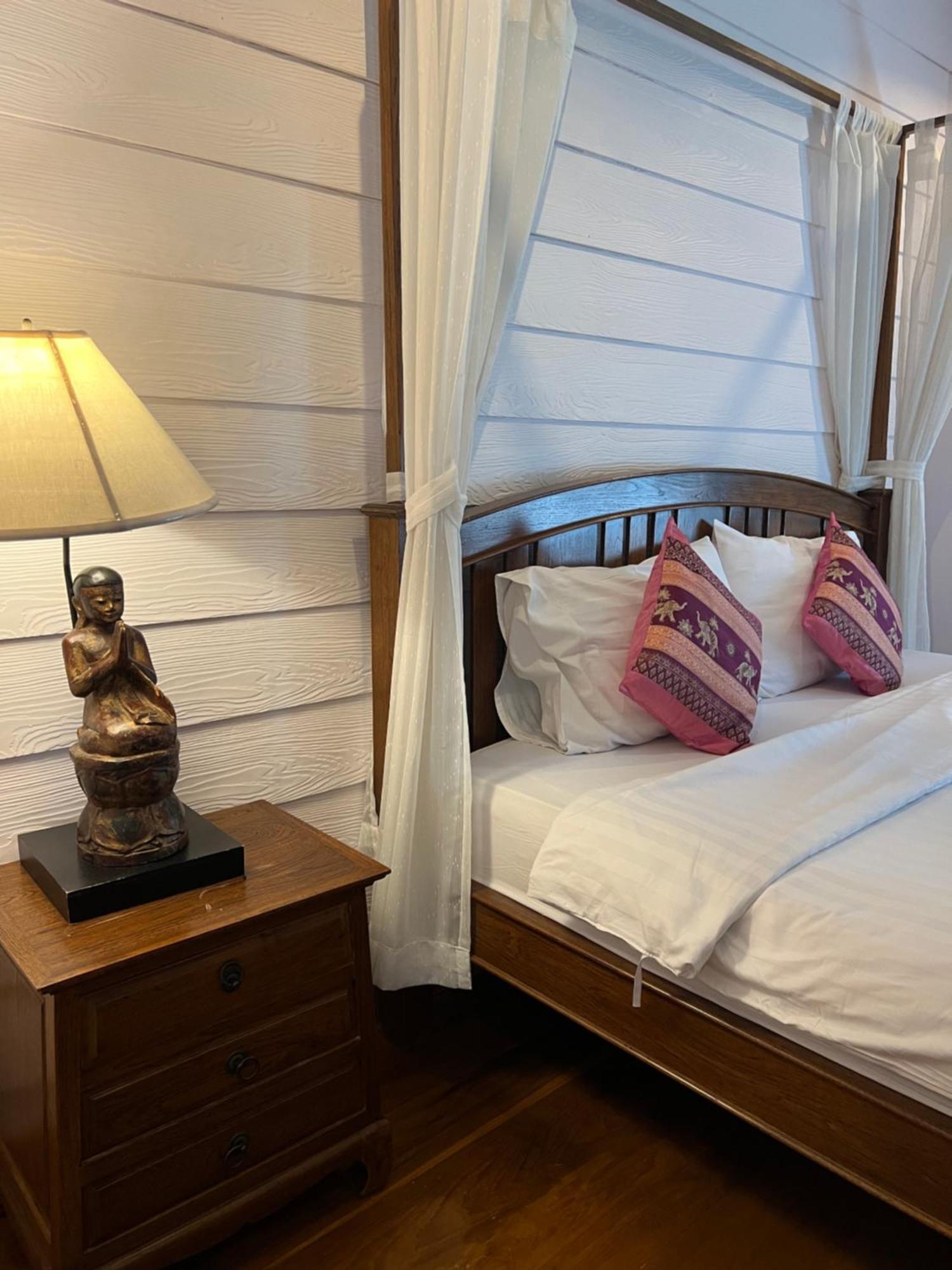 Pha Thai House Chiang Mai