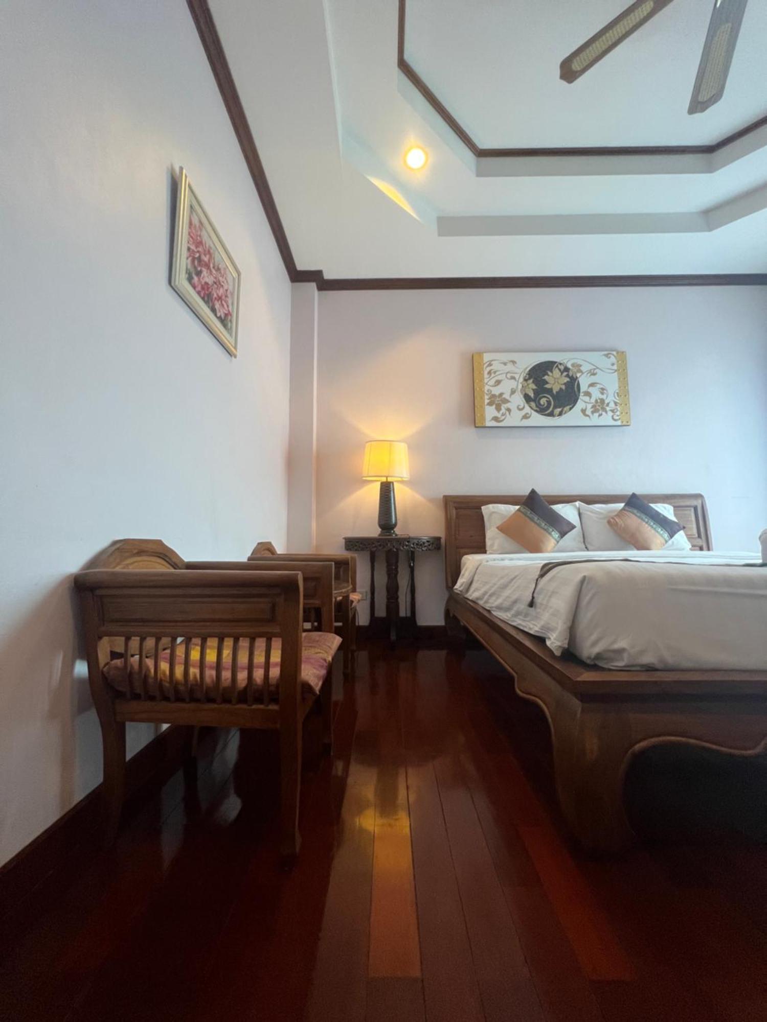 Pha Thai House
