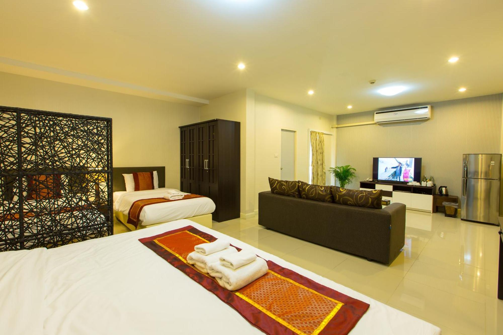 Waroros Boutique 3*