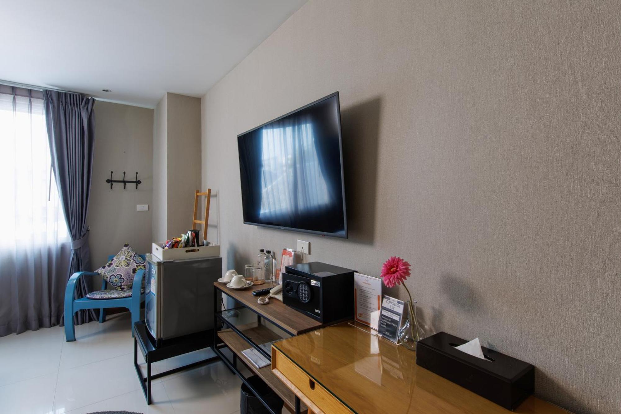 Hotel Chala Number 2 Art And Gallery