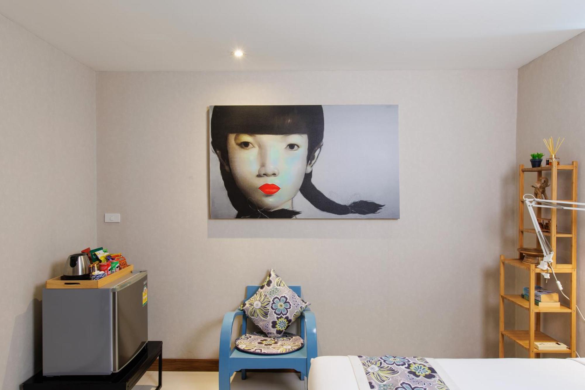 Chala Number 2 Art And Gallery 4*