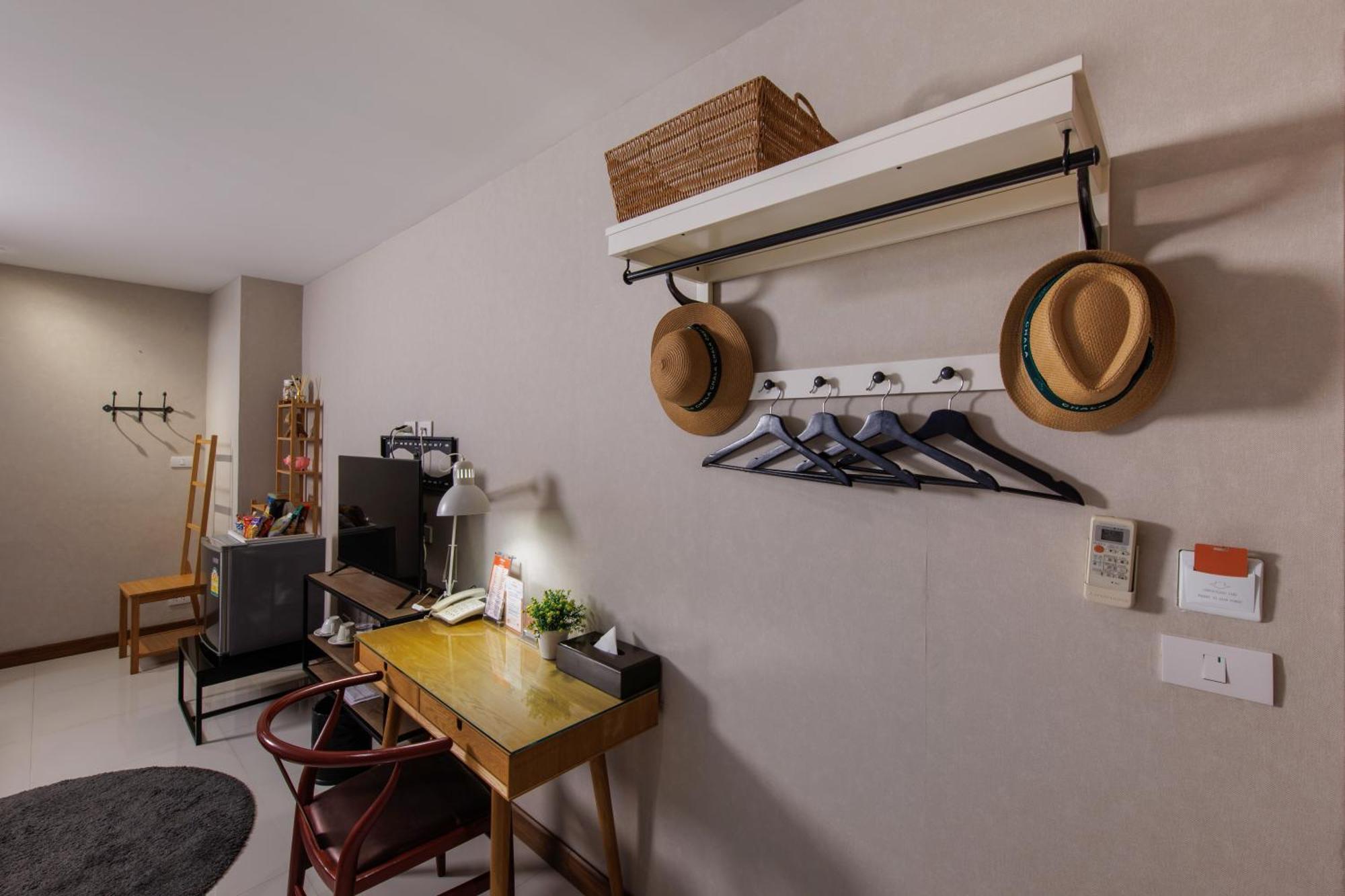 Chala Number 2 Art And Gallery Hotel 4*