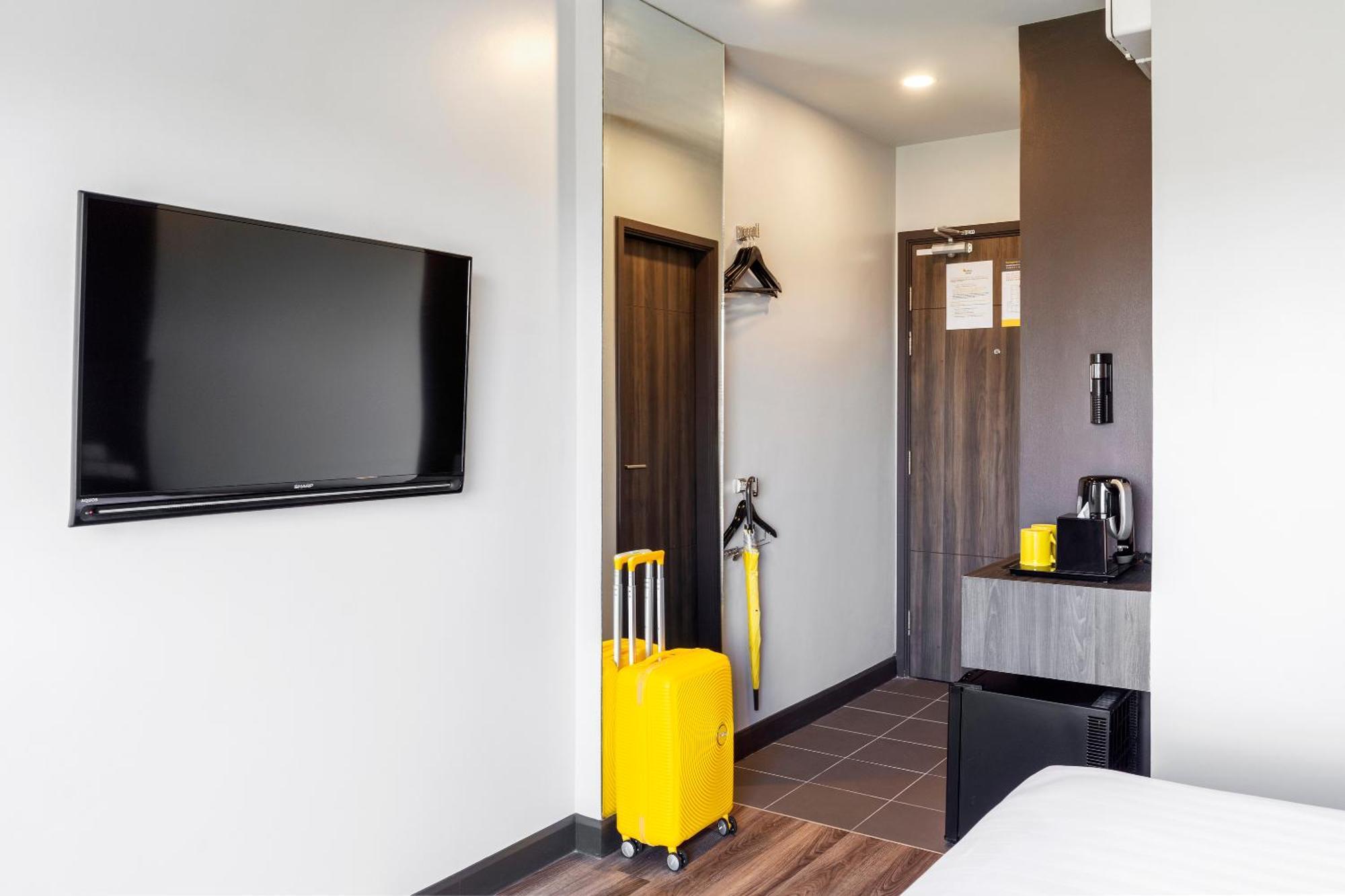 Hotel Sleep Mai Thapae Old Lifestyle
