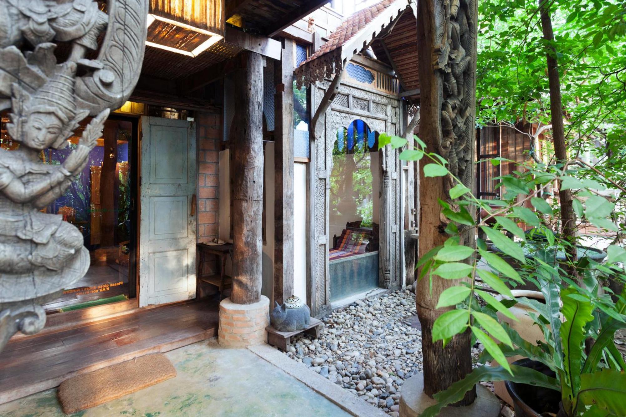 Baanbooloo Village Villa