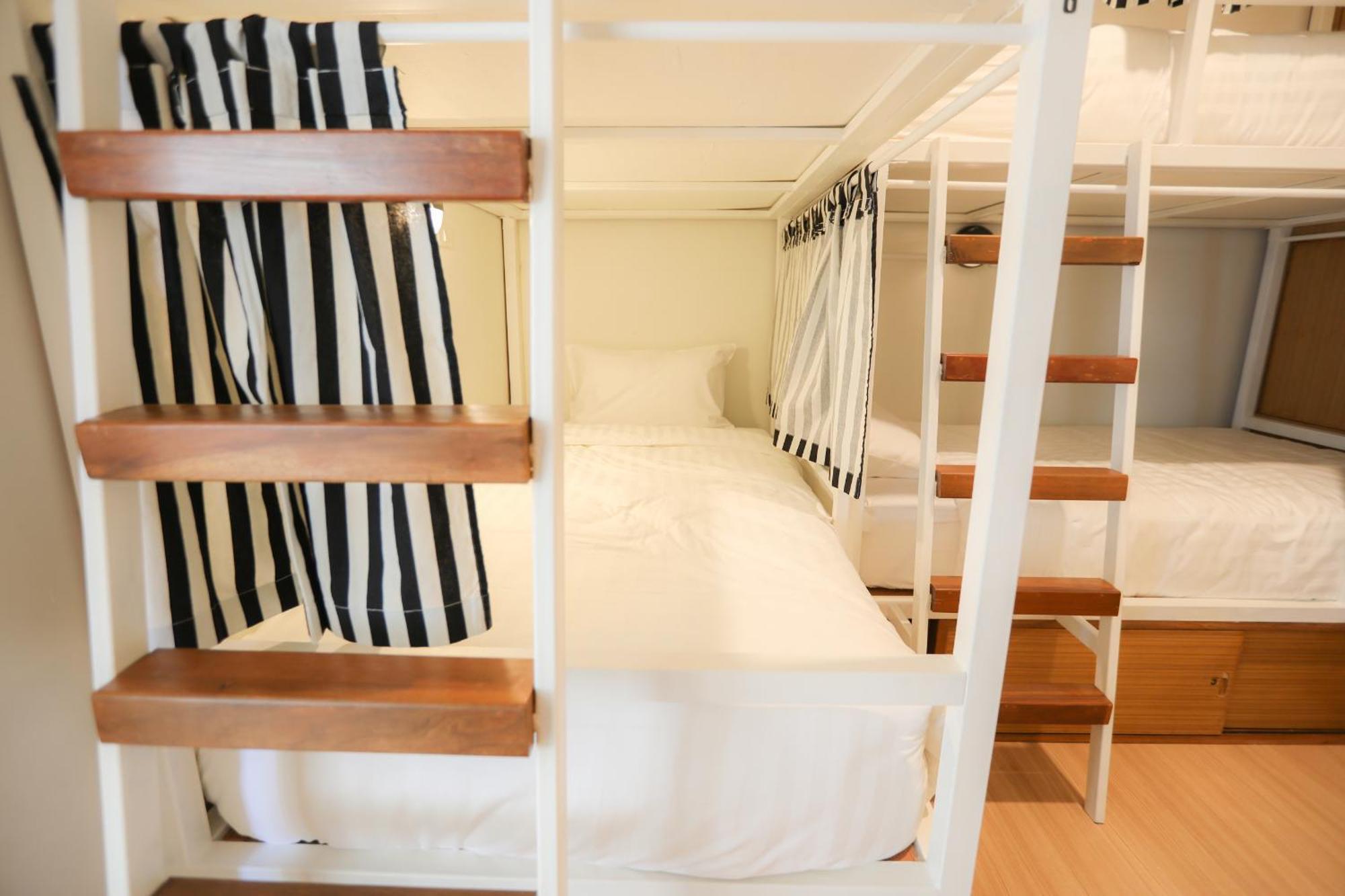 Hostel Lullaby Non-smoking (adults Only) *