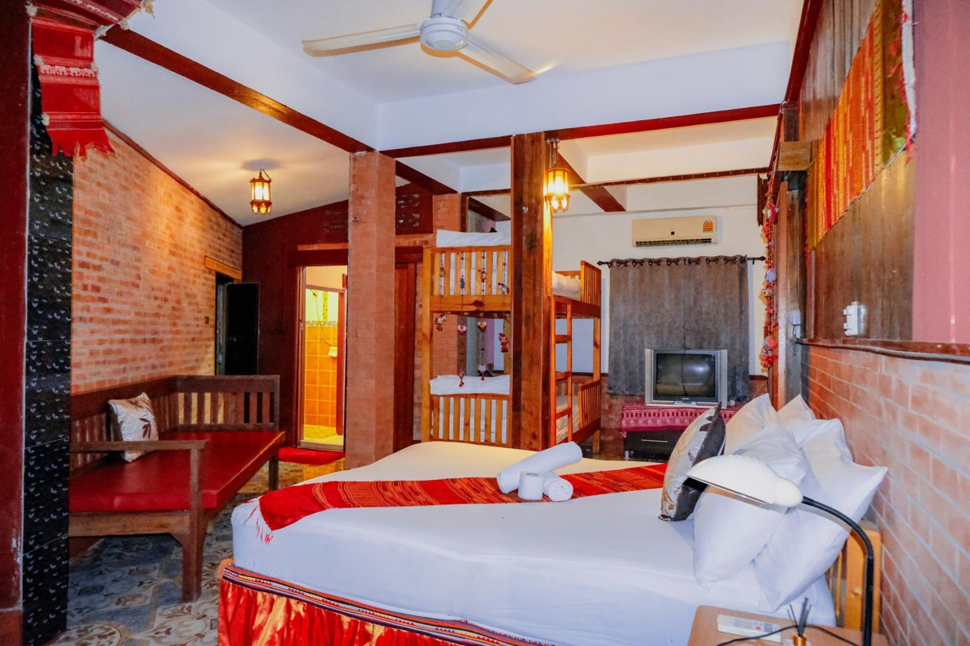 Boutique House Nipha Homestay Chiang Mai