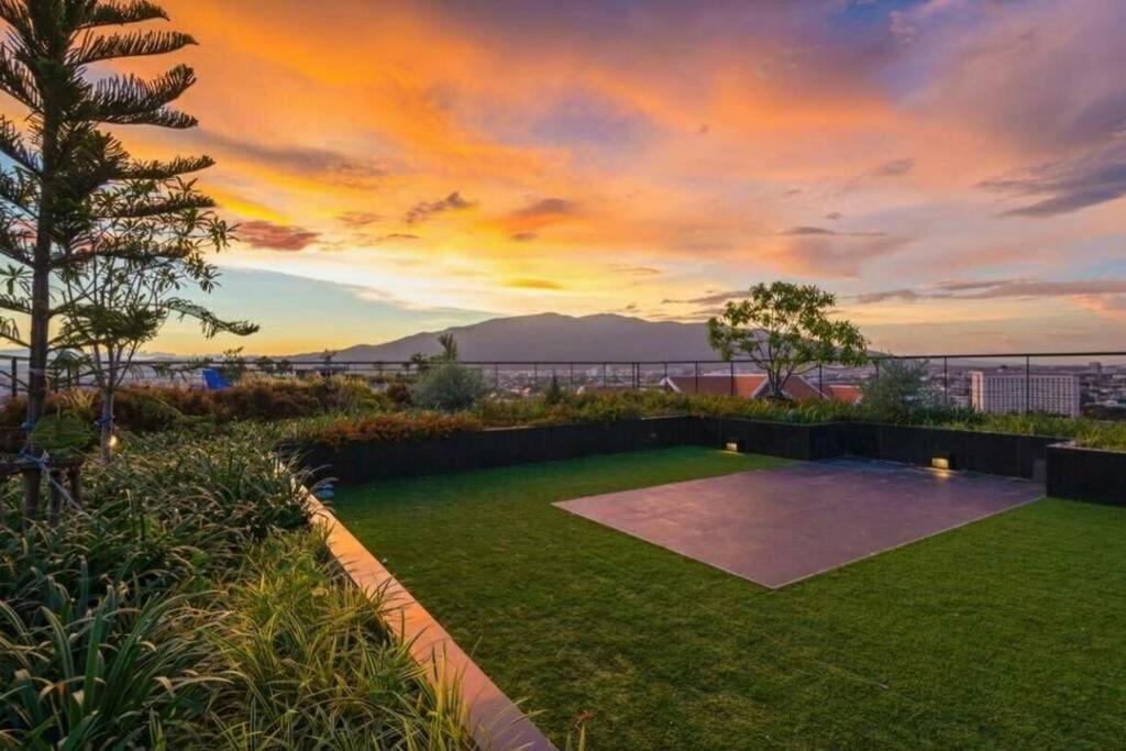 Theastra#rooftoppool#gym#sauna Apartment Chiang Mai