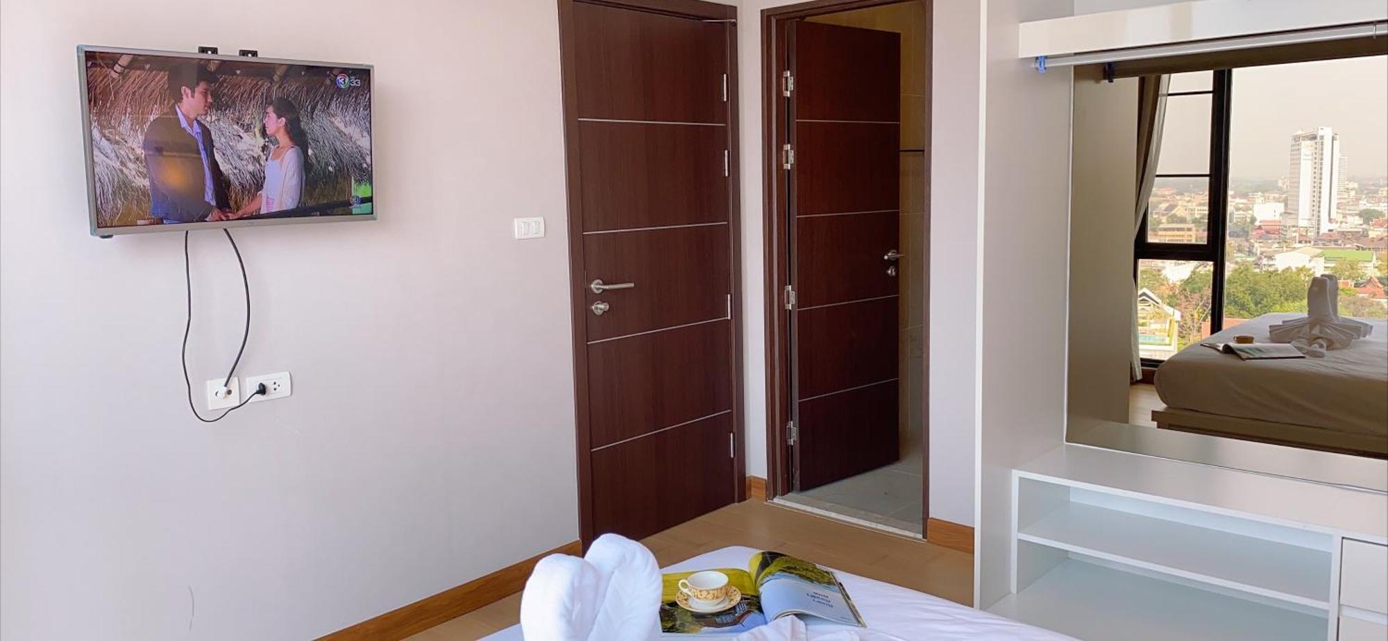 Luxury High Floor Pool Gym With 2br * Chiang Mai