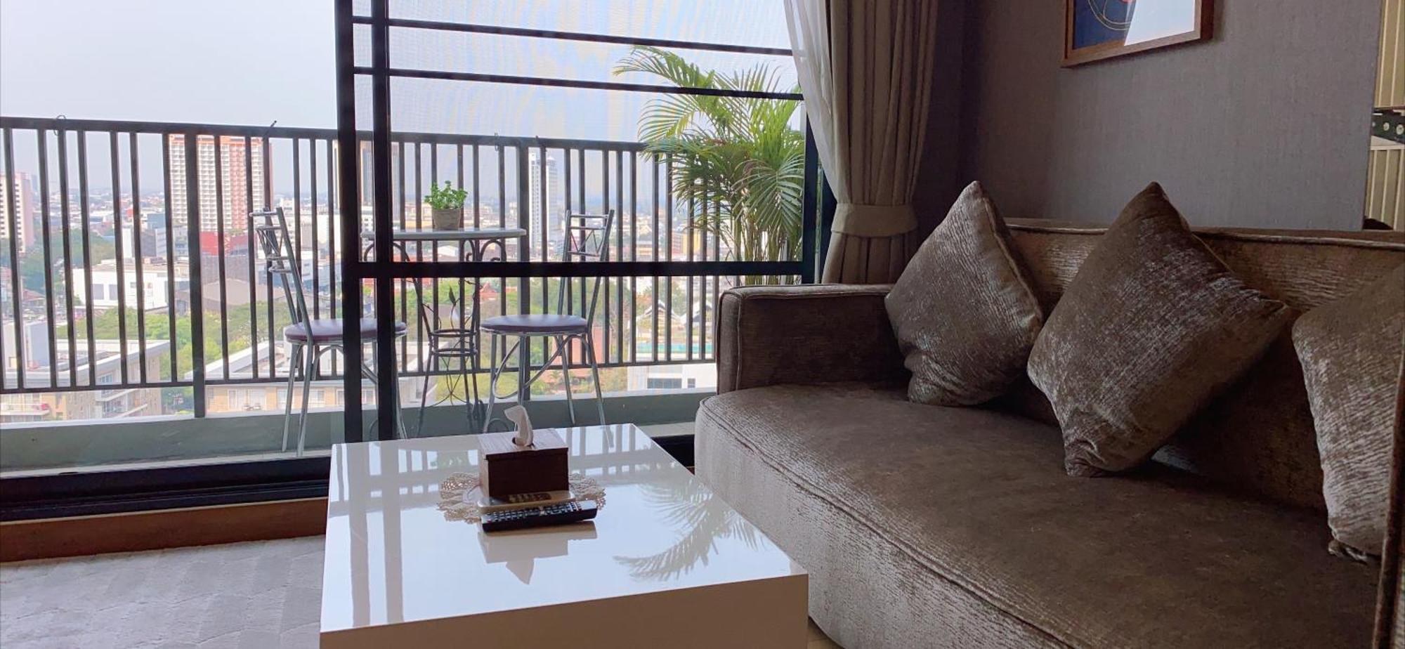 Apartment Luxury High Floor Pool Gym With 2br Chiang Mai