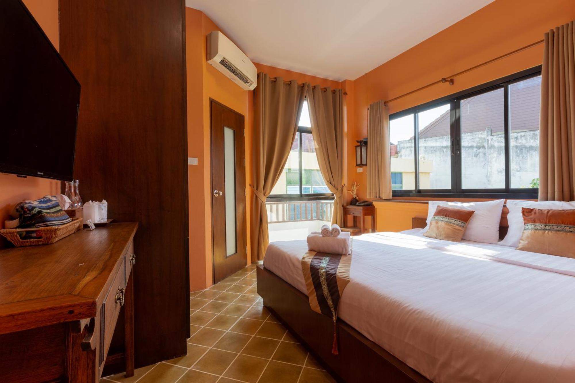 Huen Hug Hotel