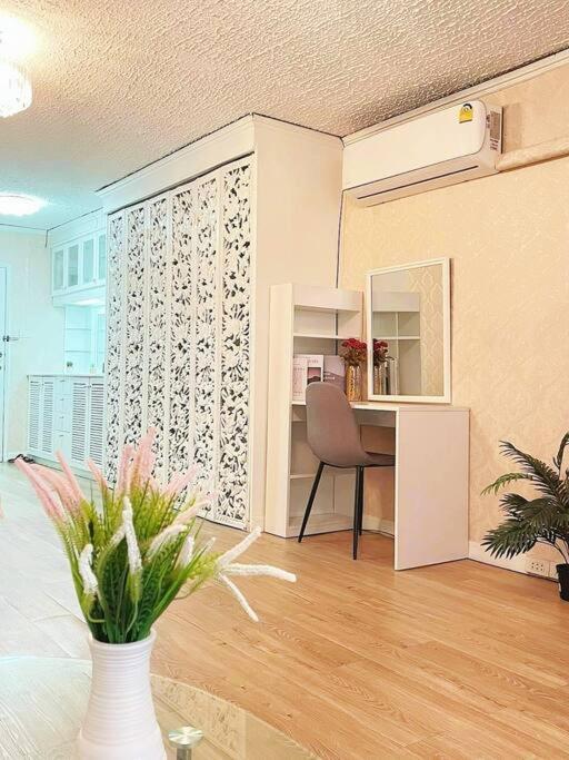 清迈maya宁曼路 宁曼one 古城塔佩门 Cbd豪华泳池大床房 Chiang Mai