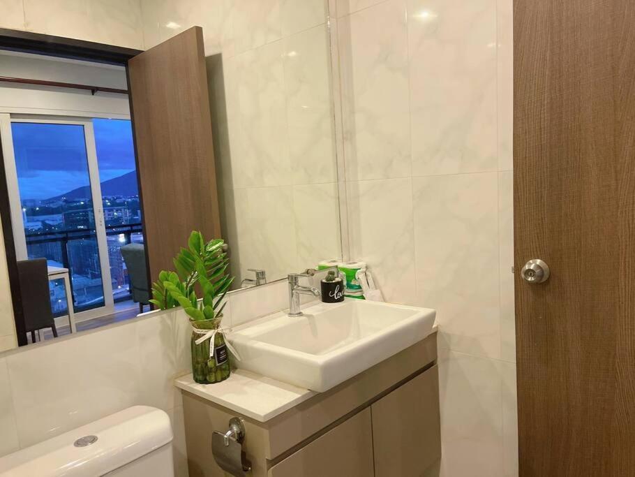 Apartment The Prio Chiangmai Airport F11
