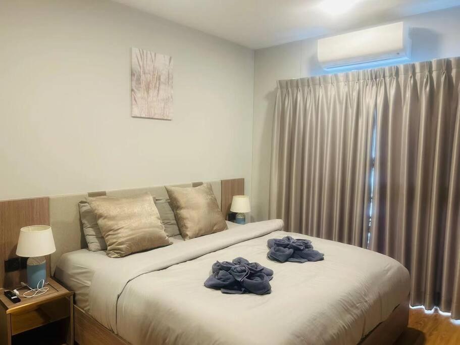 Astra Sky River Luxury 3b2b Apartment
