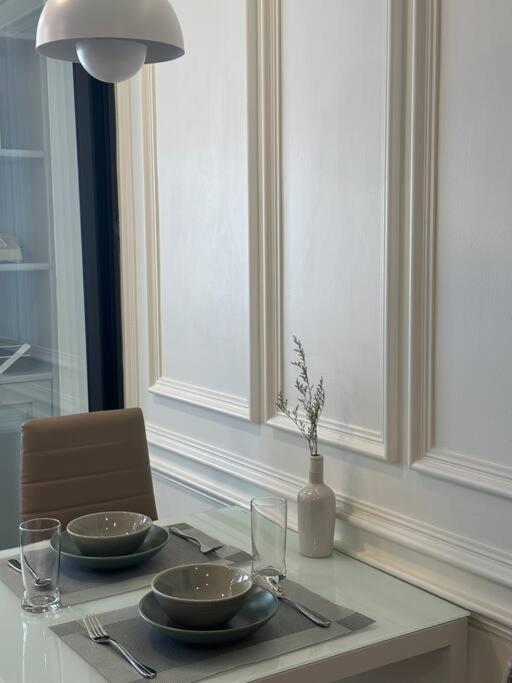 Warm And Classic Modern