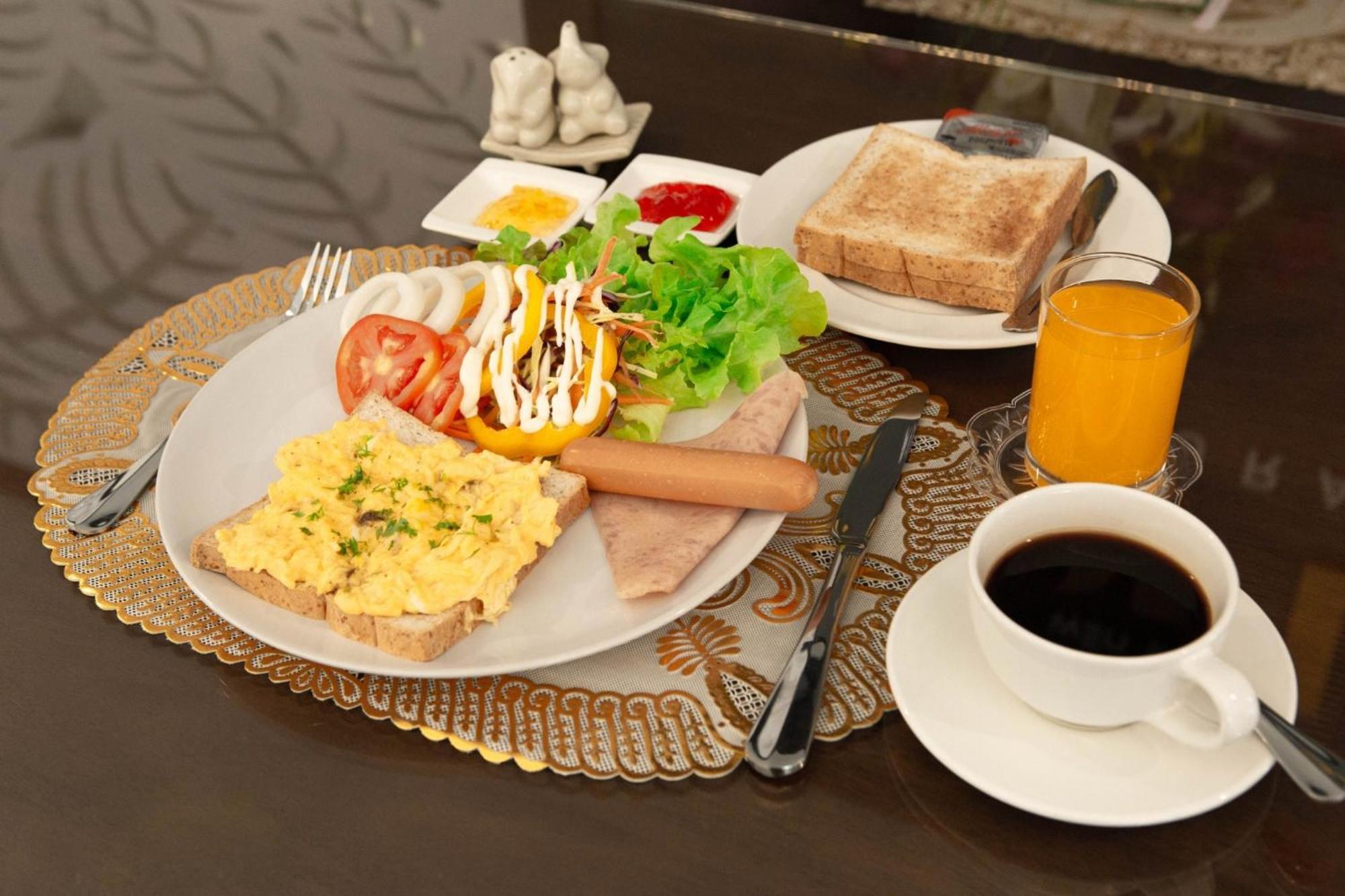 Peppery Hills Hotel