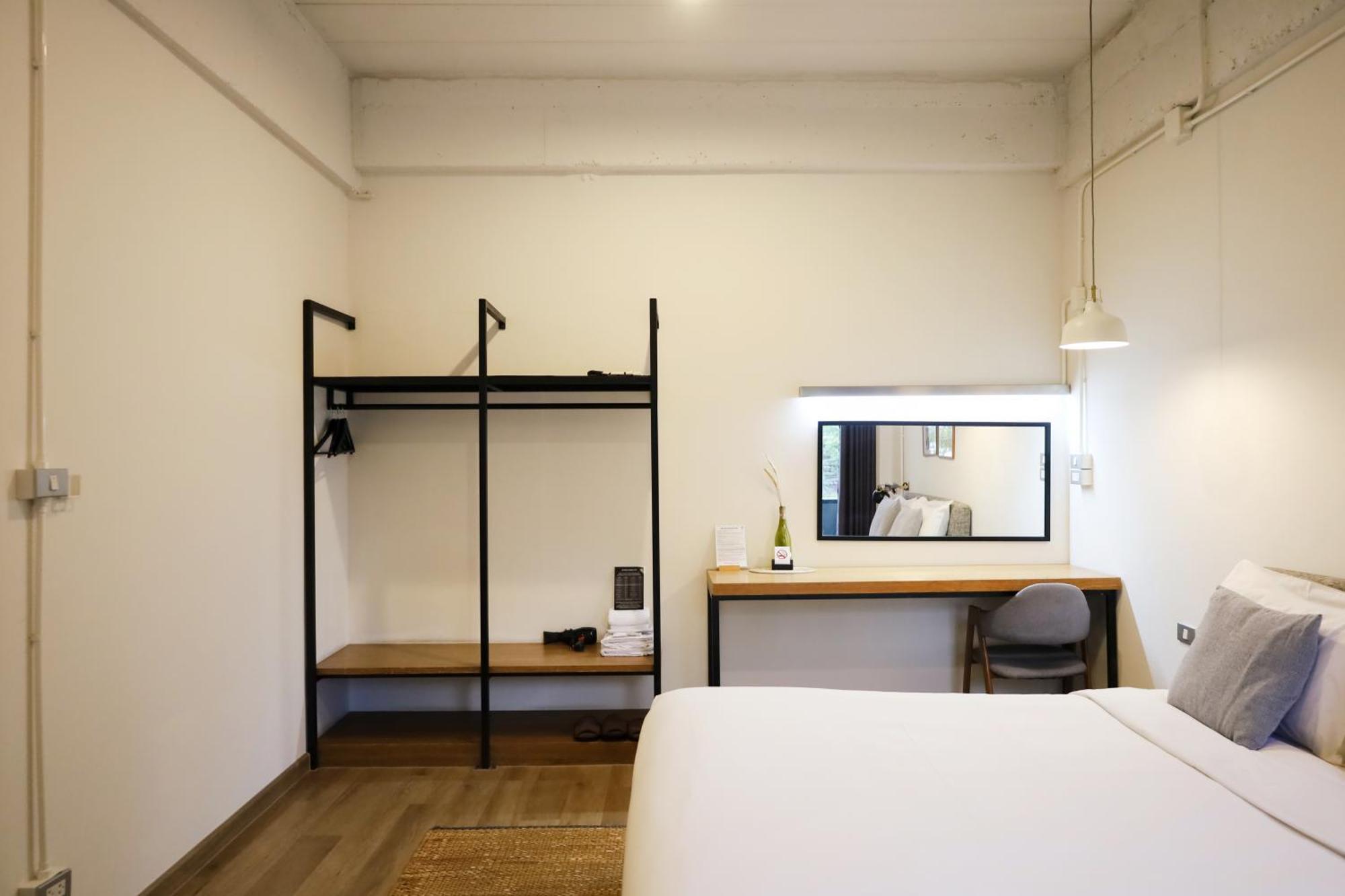 Hotel The51hometel 2*