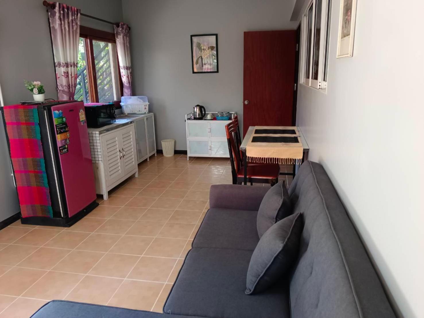 Guest house Britannia Court Chiang Mai