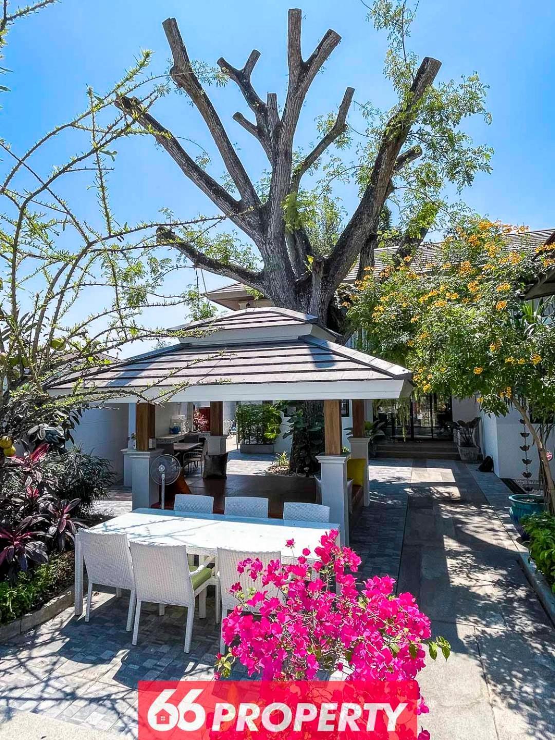 Phuk Phirom Twin Villa