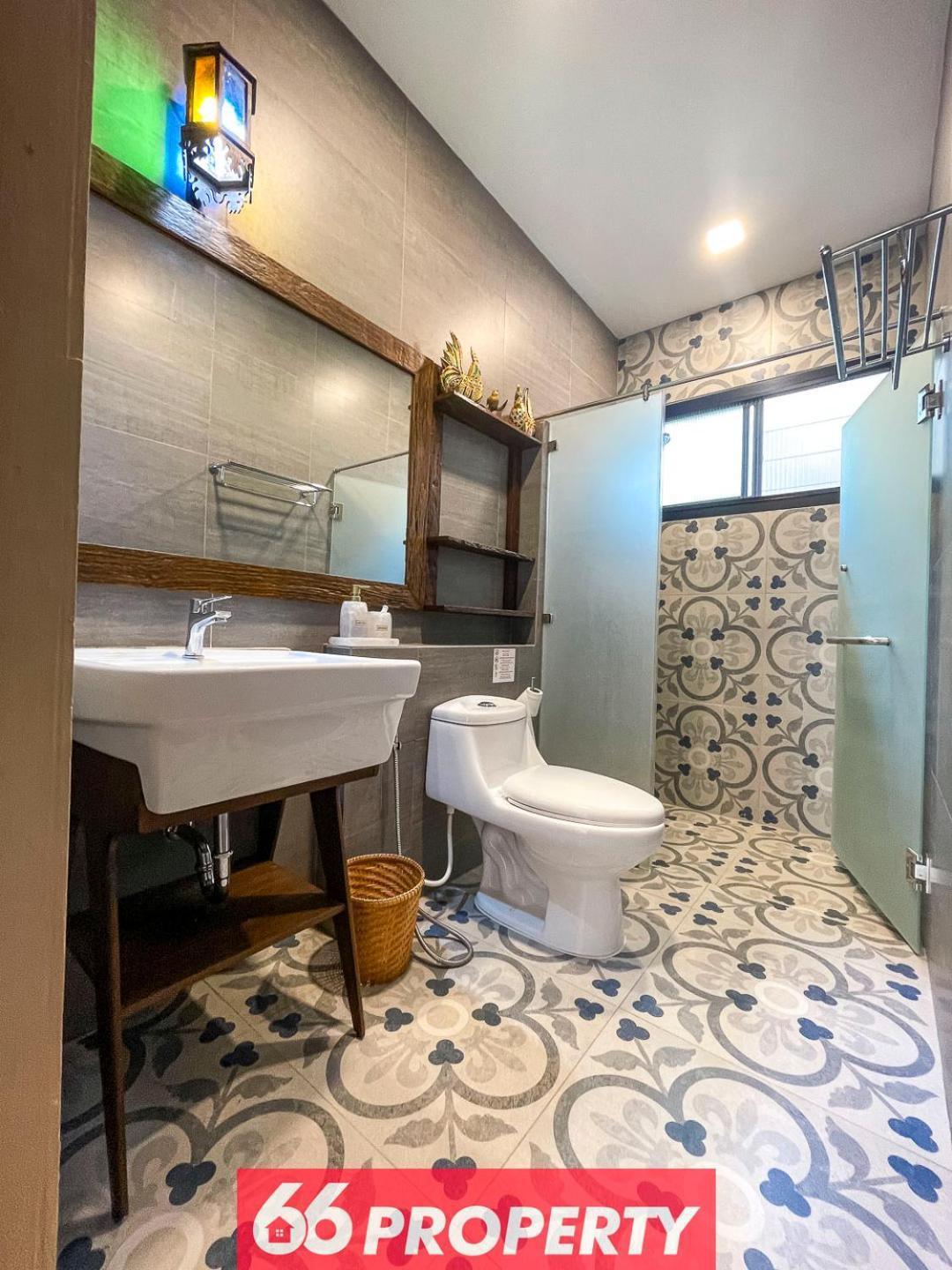 Phuk Phirom Twin Villa *