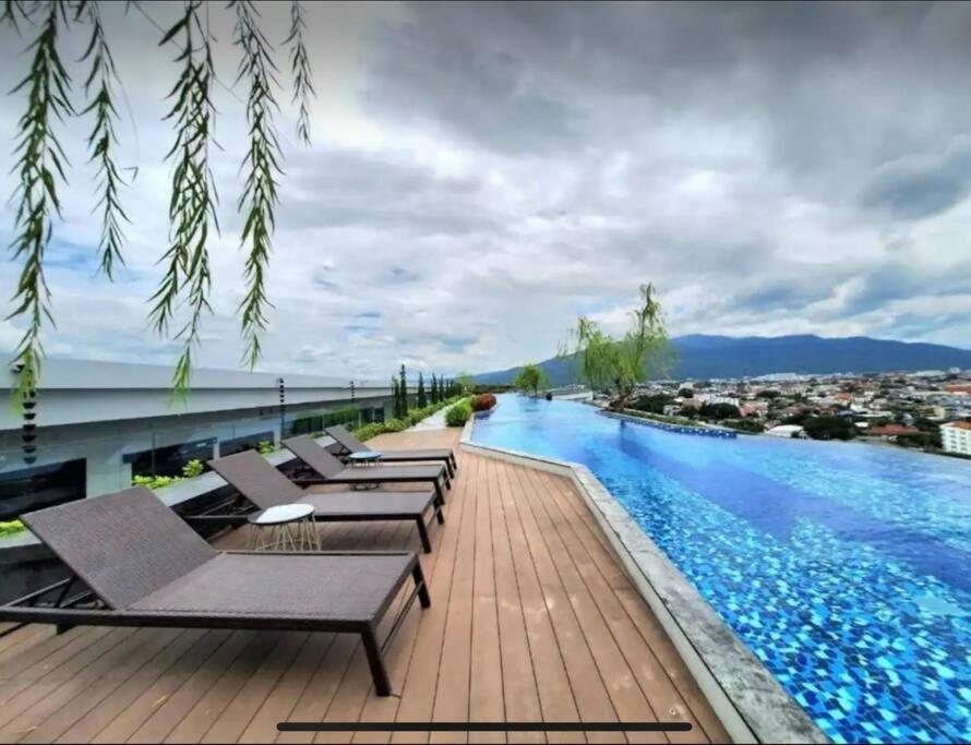 Apartment Luxury Skyriver Pool Fabulous Full Amnities *