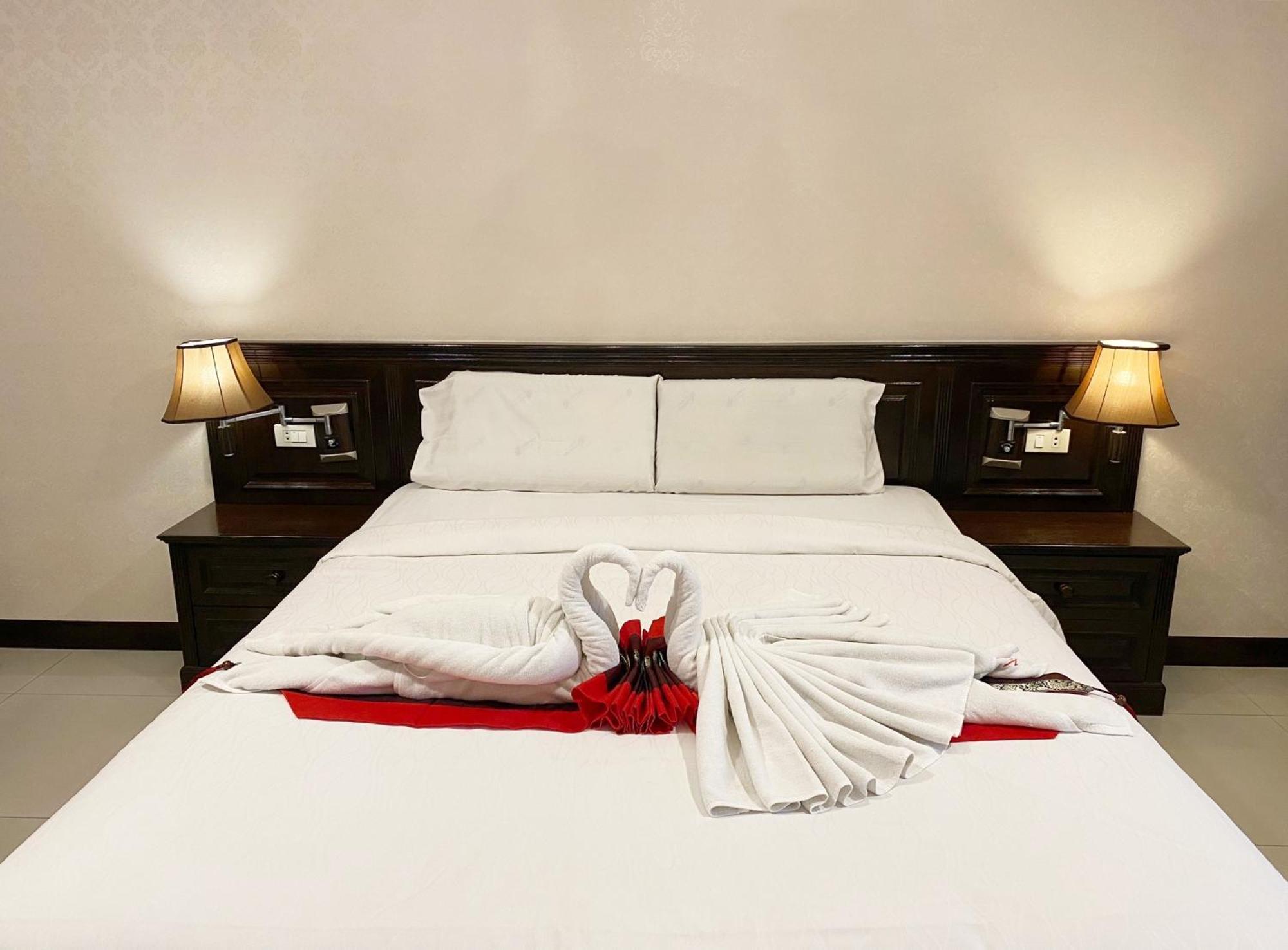 Hotel Romena Grand