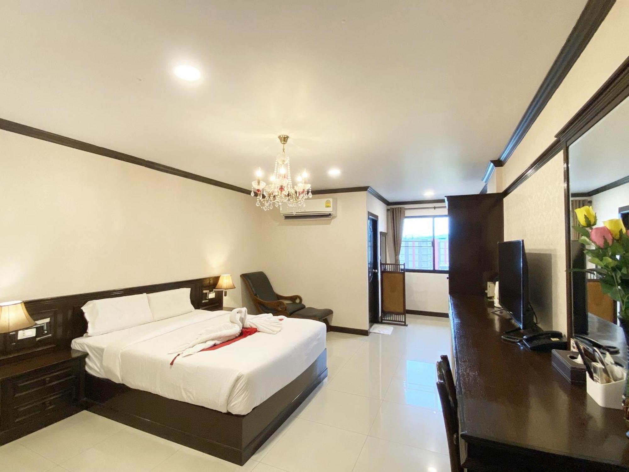 Hotel Romena Grand 3*