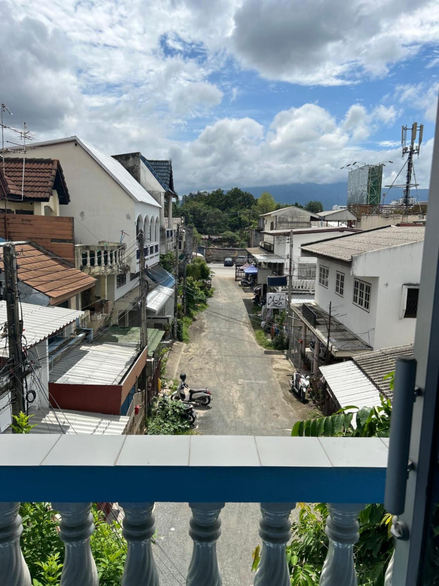 Saithong House *