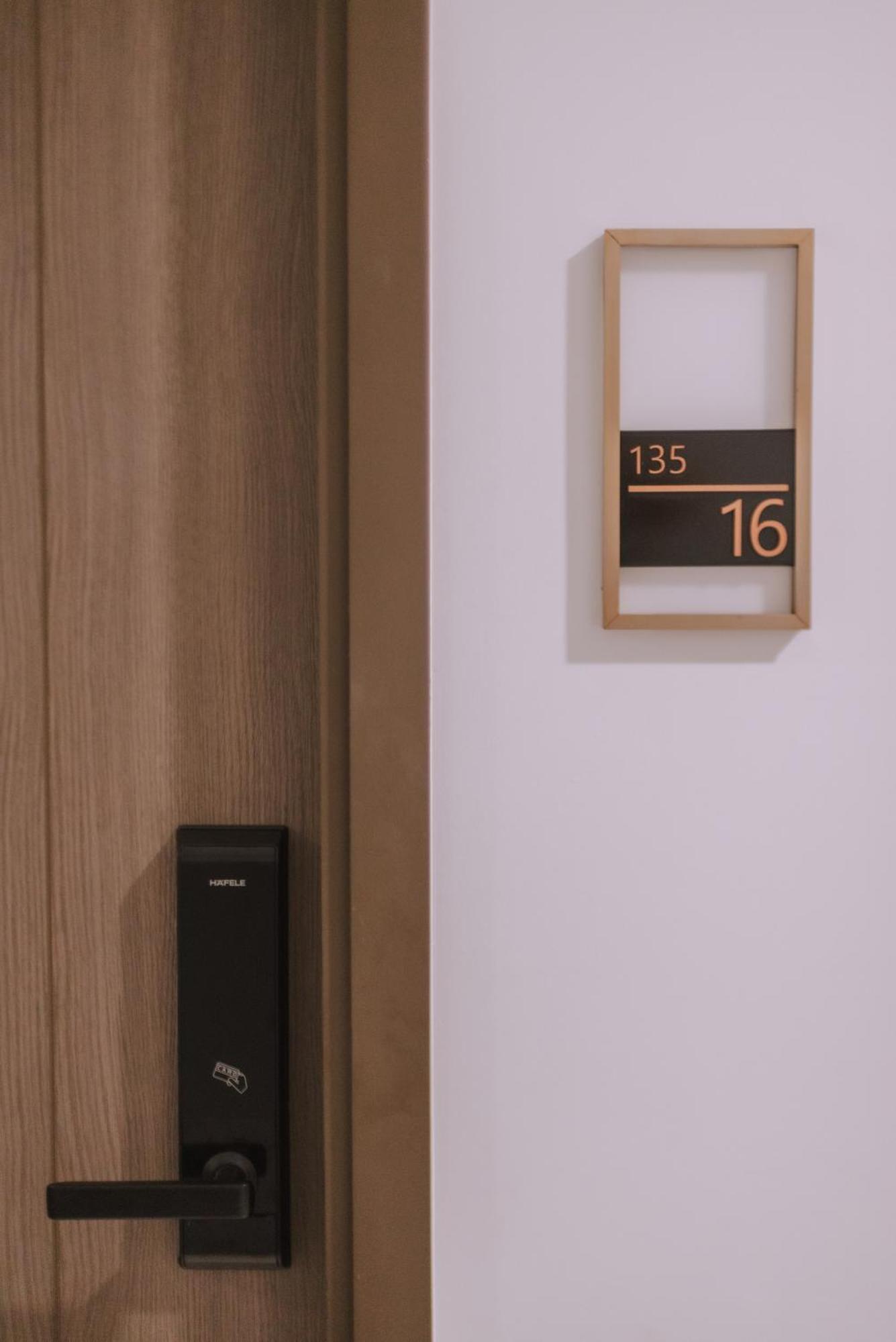 Apartment Hycondo Thasala Near Airport! *