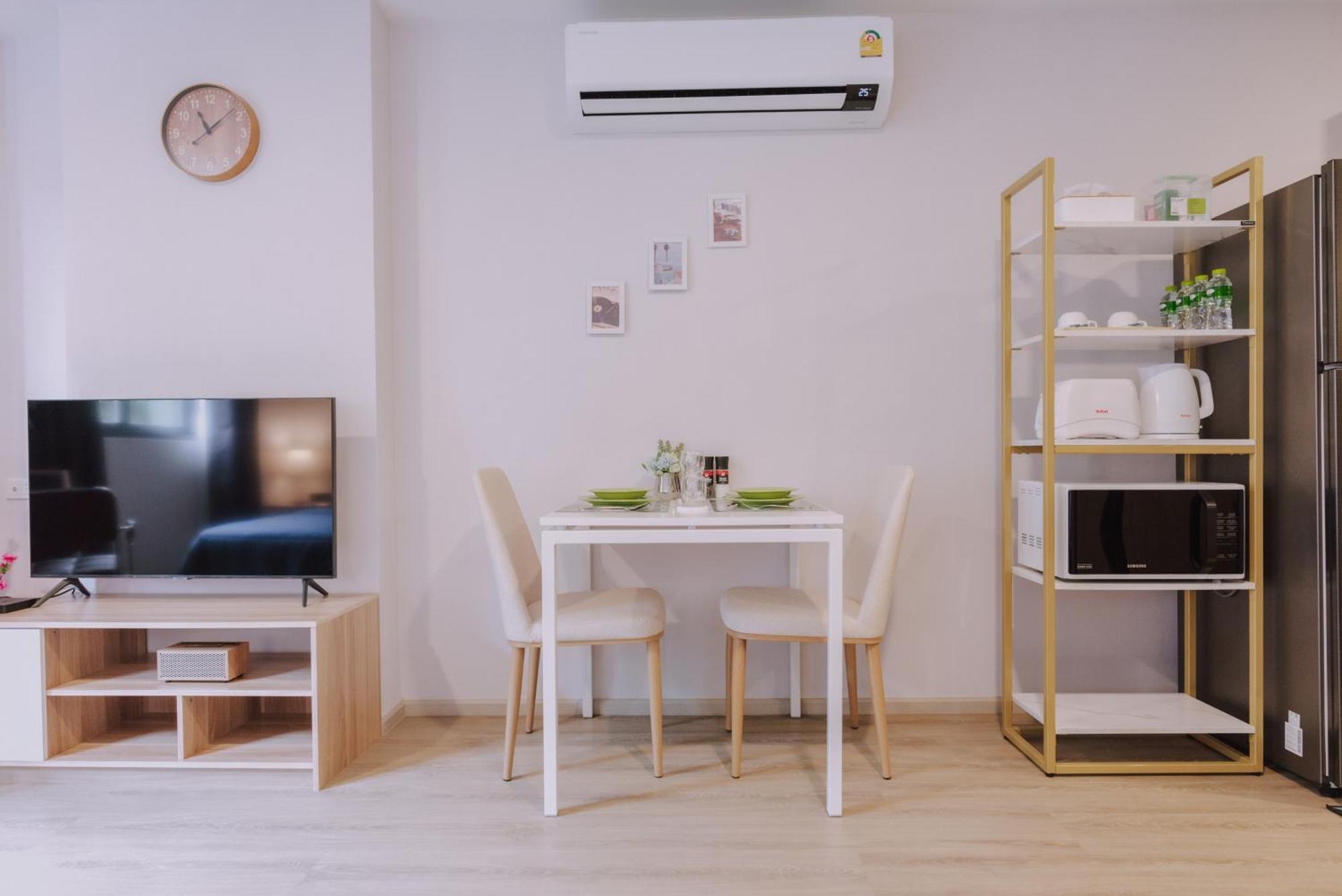 Hycondo Thasala Near Airport! Apartment *