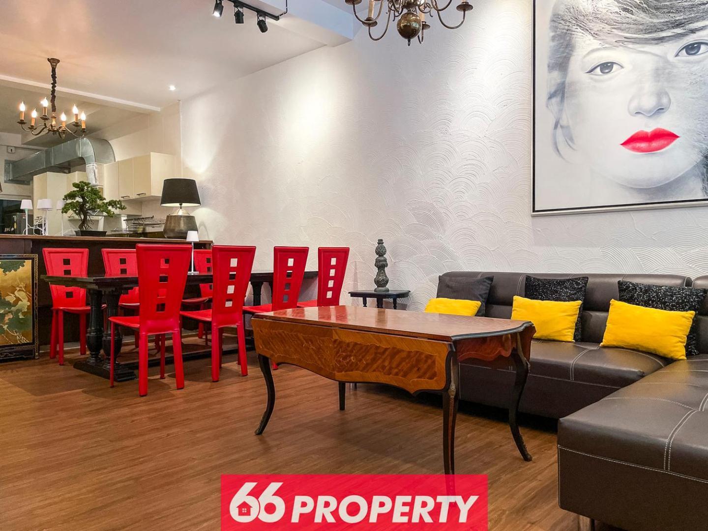 Holiday home Stylish Townhouse In Nimman Area With Full Kitchen *