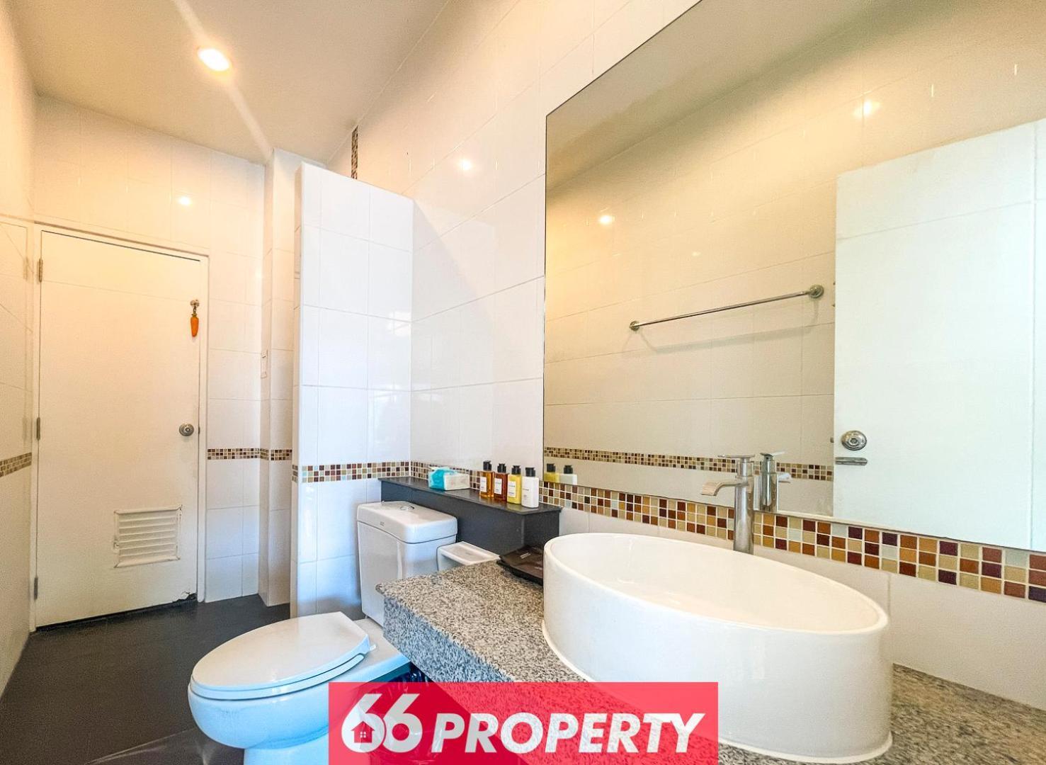 Holiday home Stylish Townhouse In Nimman Area With Full Kitchen *