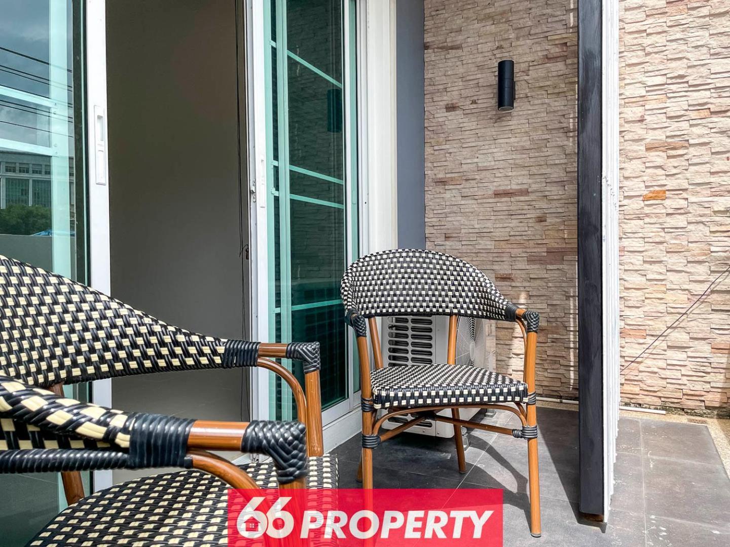 Holiday home Stylish Townhouse In Nimman Area With Full Kitchen *