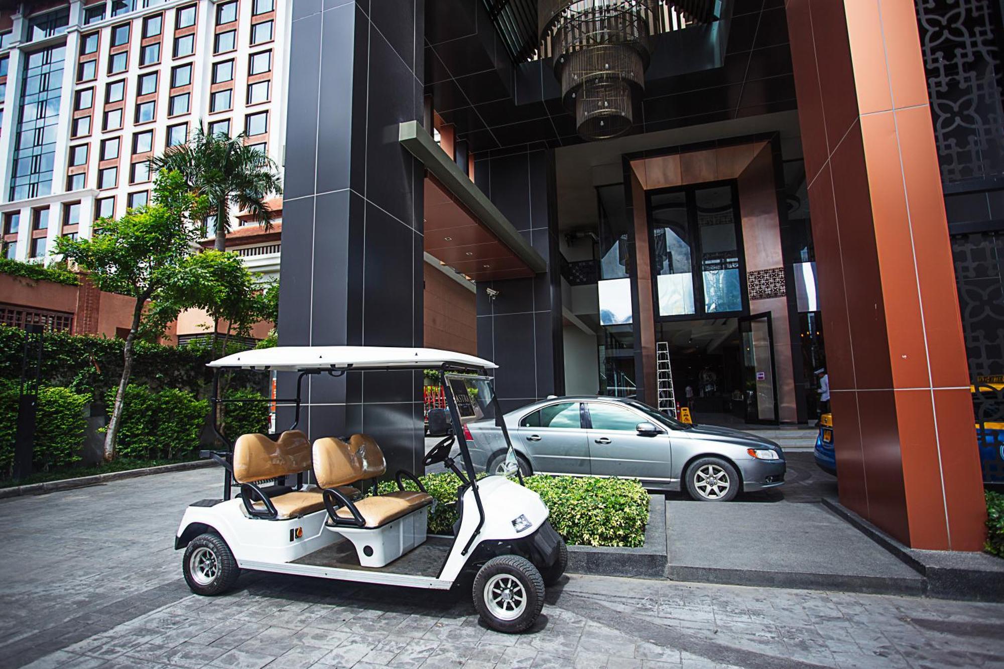 Center Close Nightbazaar Luxury * Chiang Mai