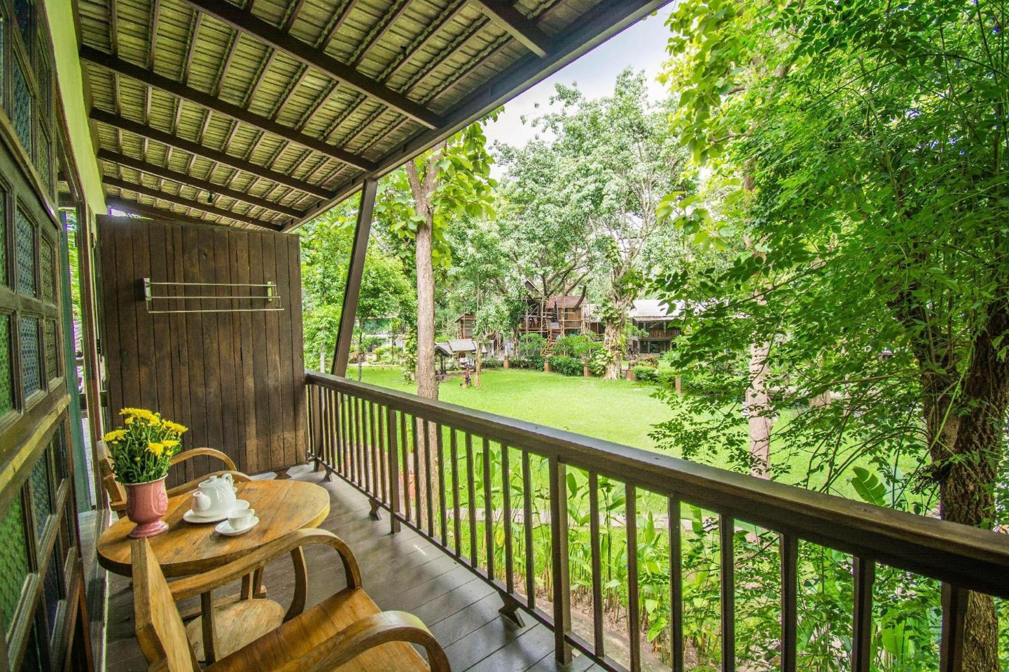 E-outfitting Doikham Resort 4*