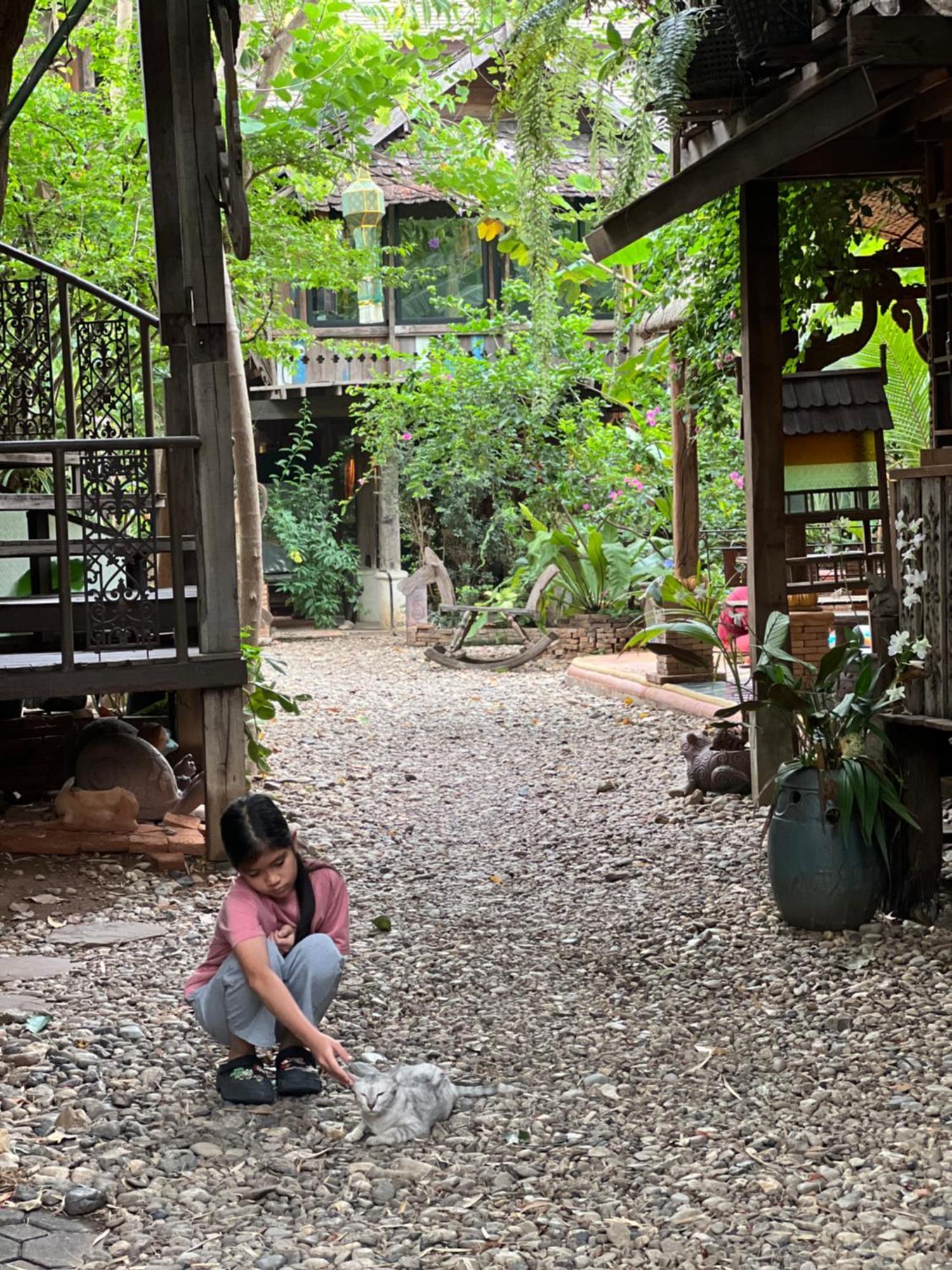 Baanbooloo Village Vila Chiang Mai