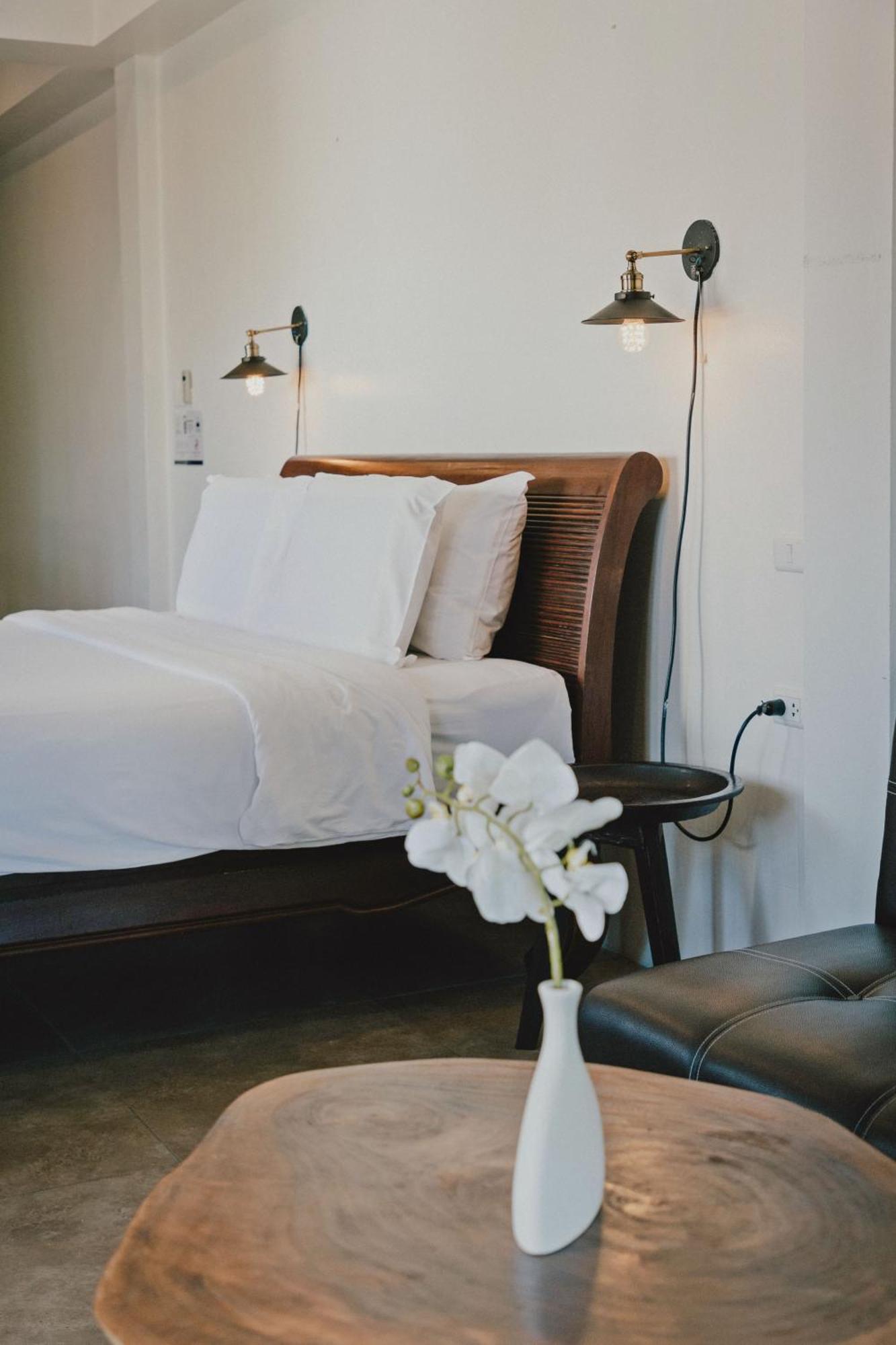 Arun Rawee อรุณ รวี Hotel Chiang Mai