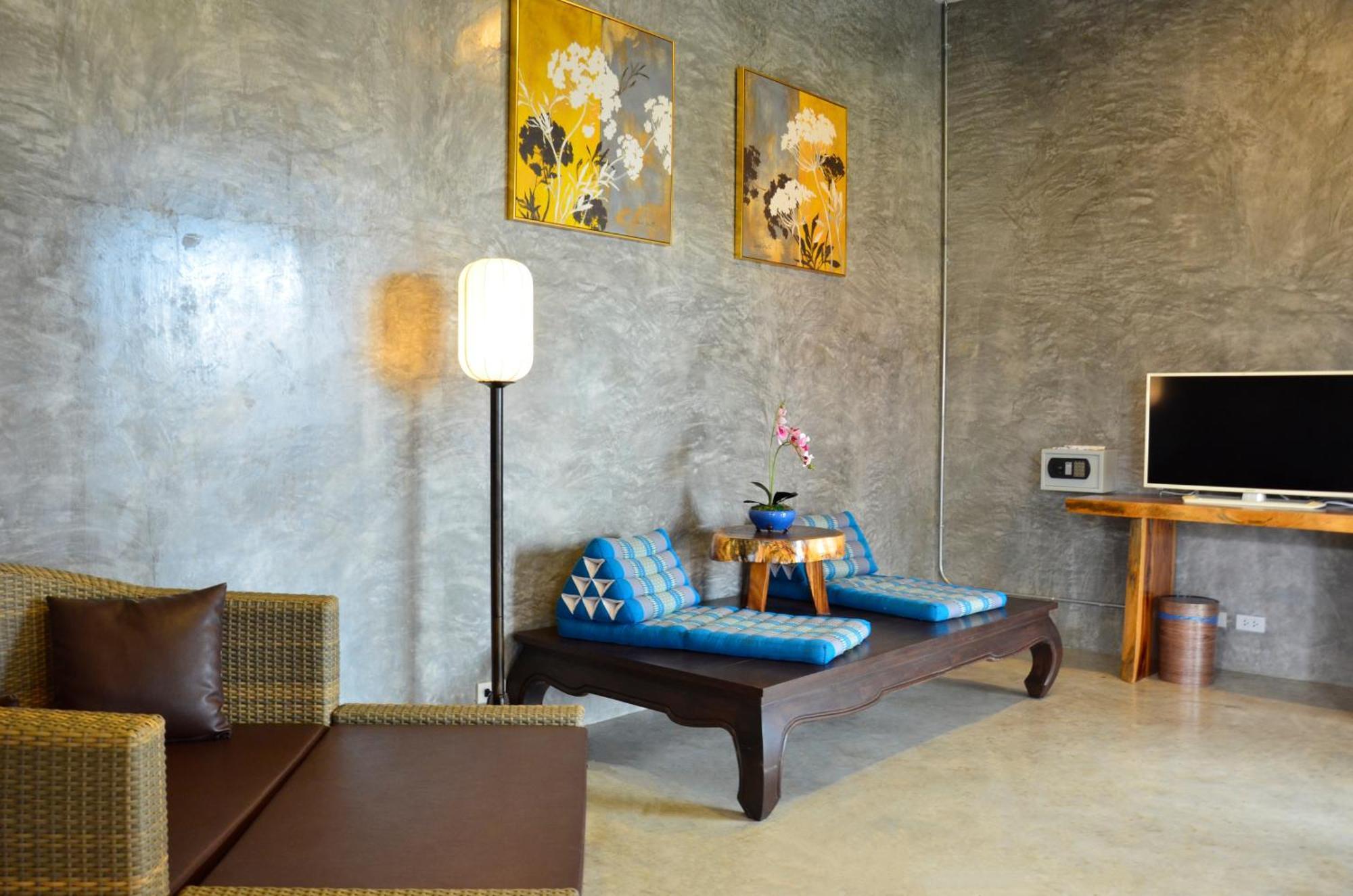 Arun Rawee อรุณ รวี Hotel 3*