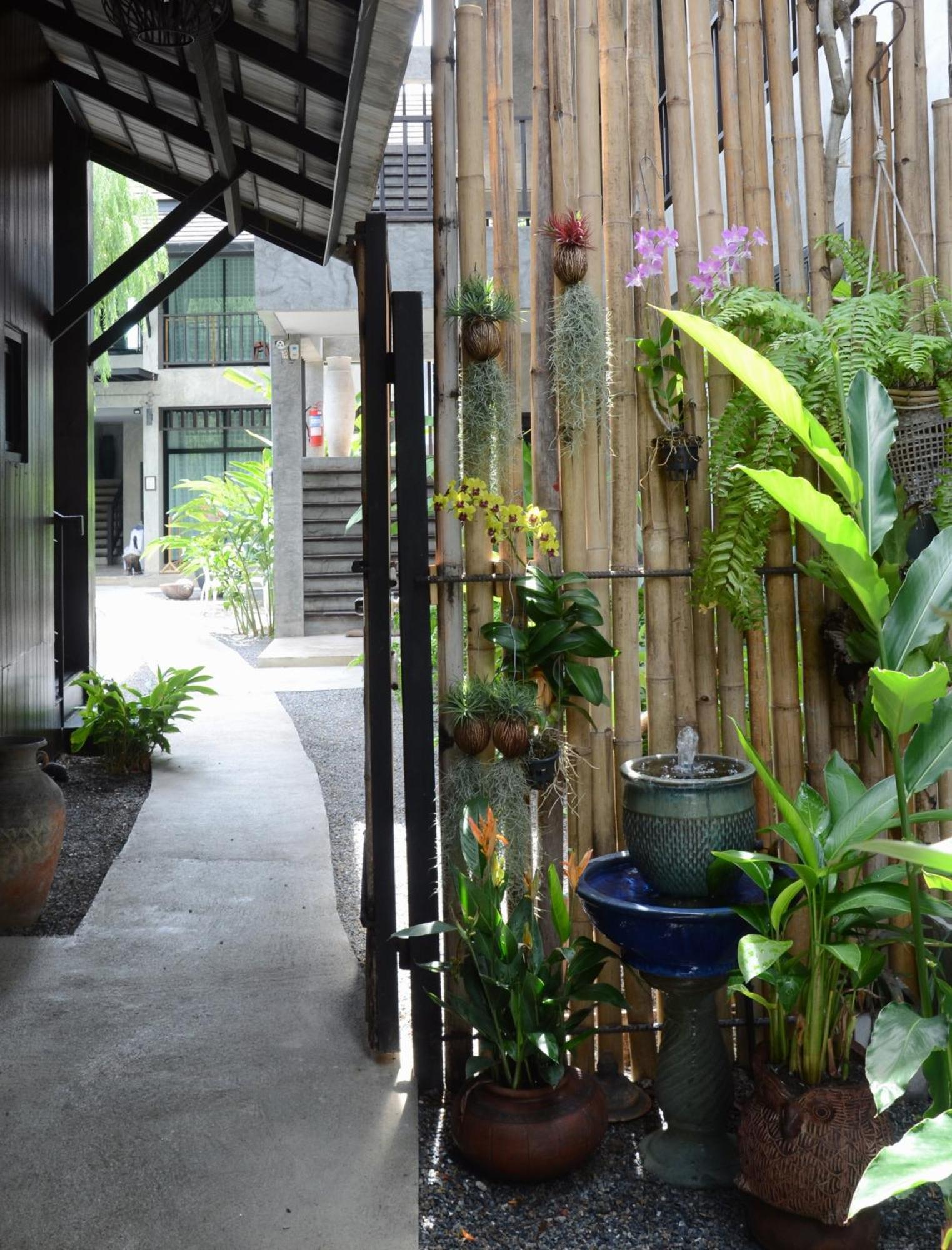 Hotel Arun Rawee อรุณ รวี