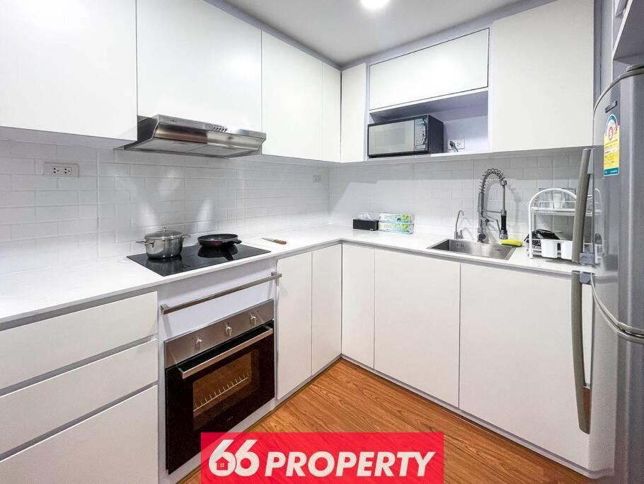 Stunning Mountain View Duplex W Full Kitchen - Walk To Nimman Apartment