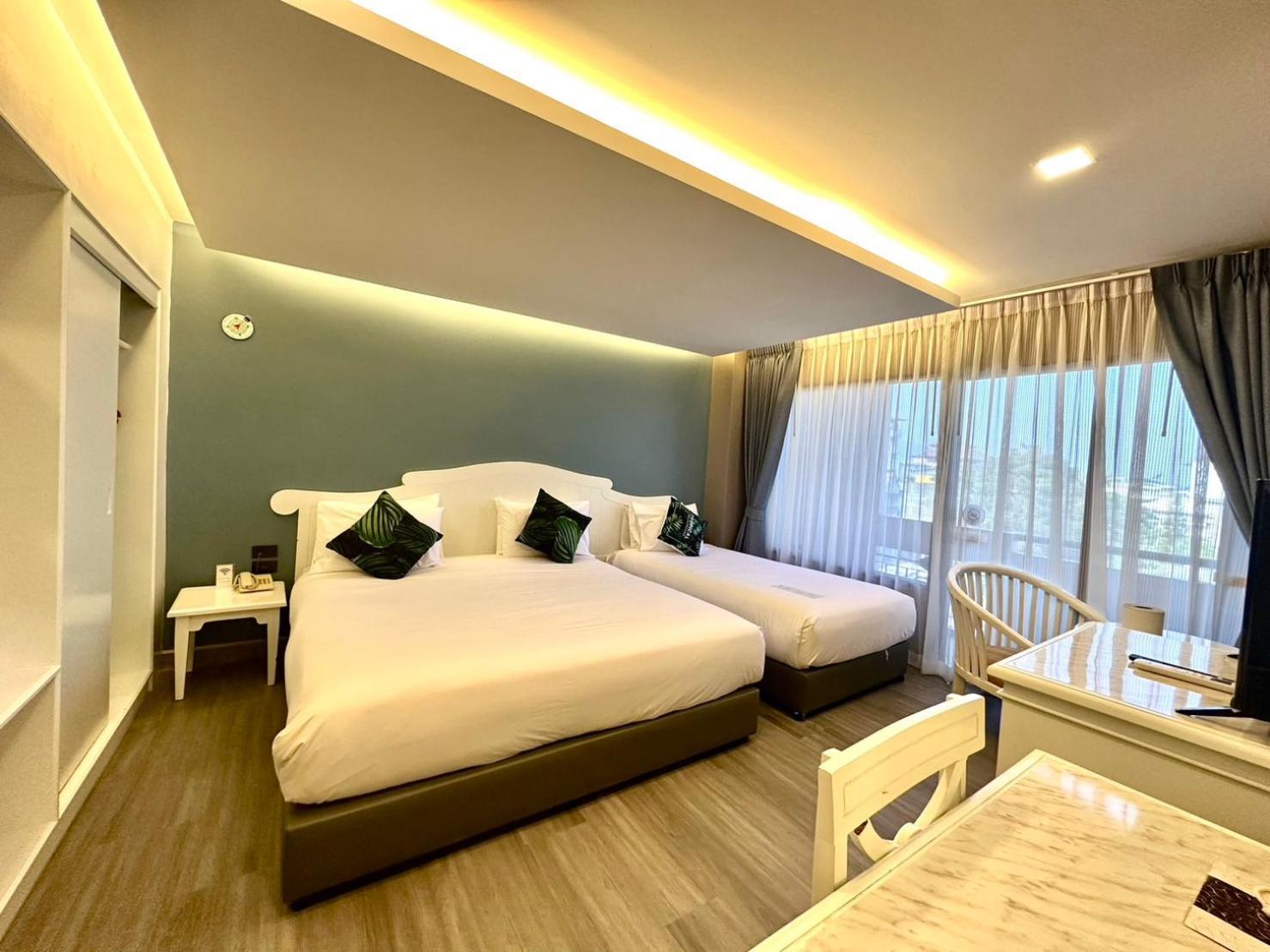 Chiangmai Gate Hotel Chiang Mai