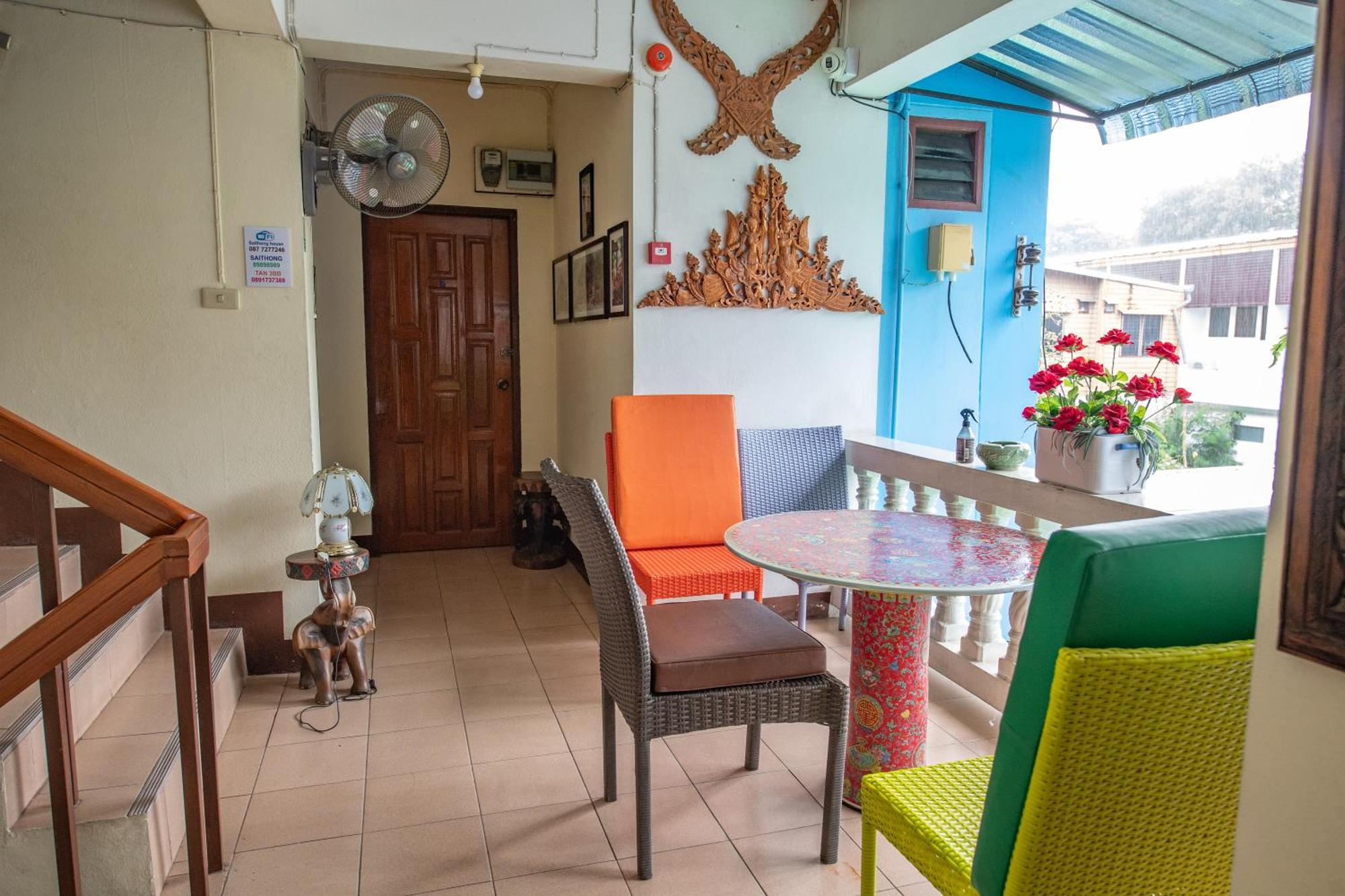Saithong House Albergue Chiang Mai