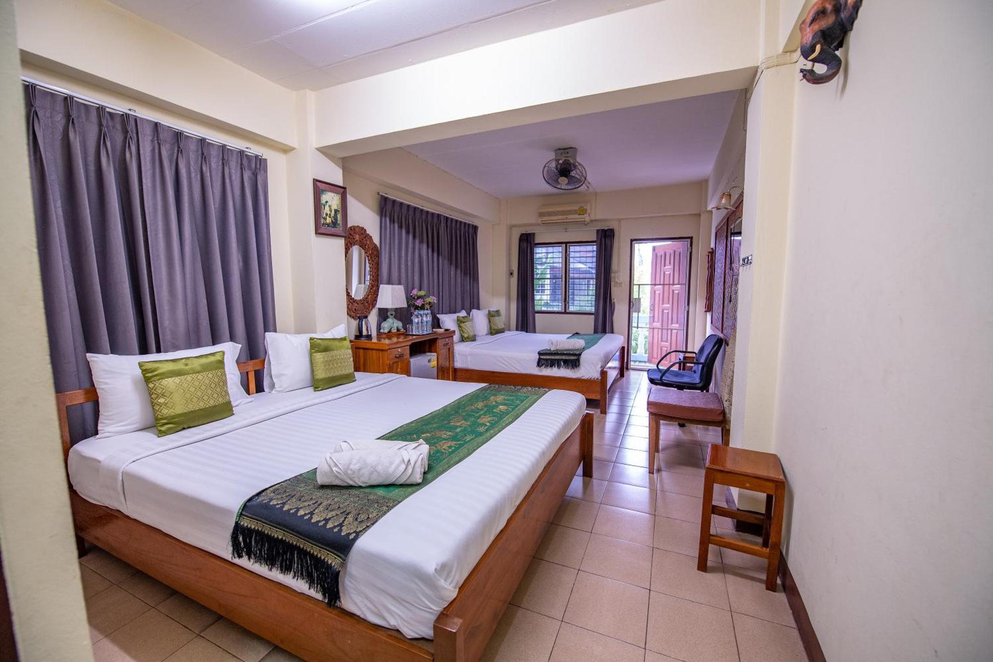 Saithong House Albergue Chiang Mai