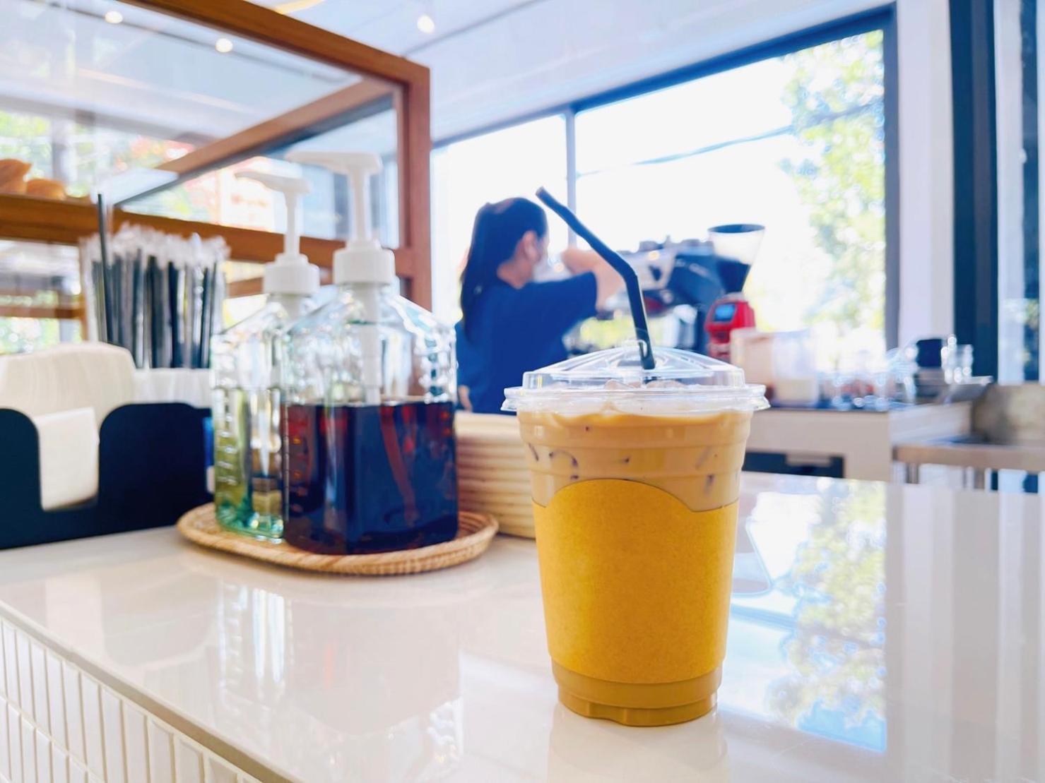 Hostel The Corner มุมม่วน คาเฟ่ แอนด์ Mummuan